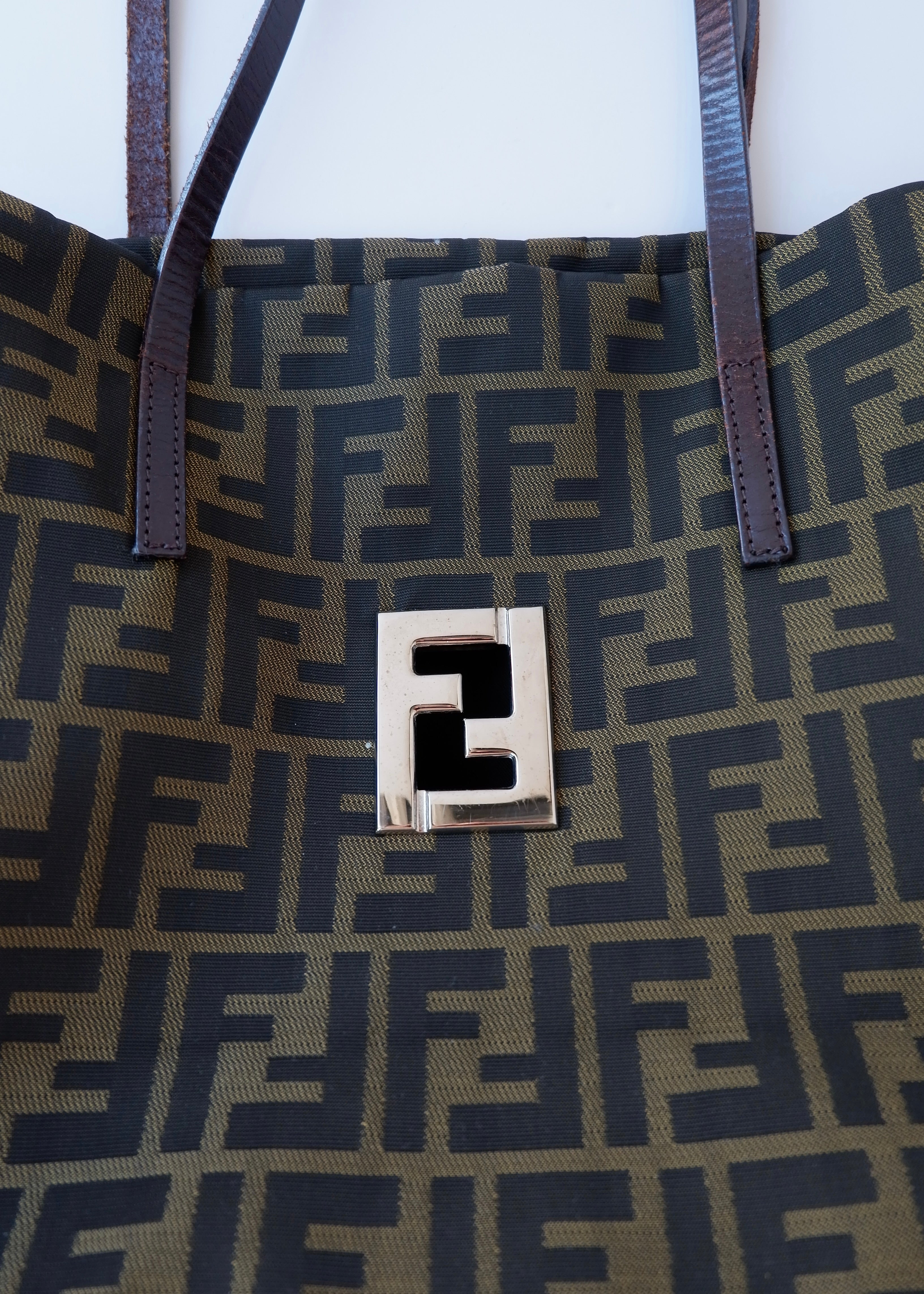 Preowned Vintage Fendi Brown Zucca Canvas Shoulder Tote