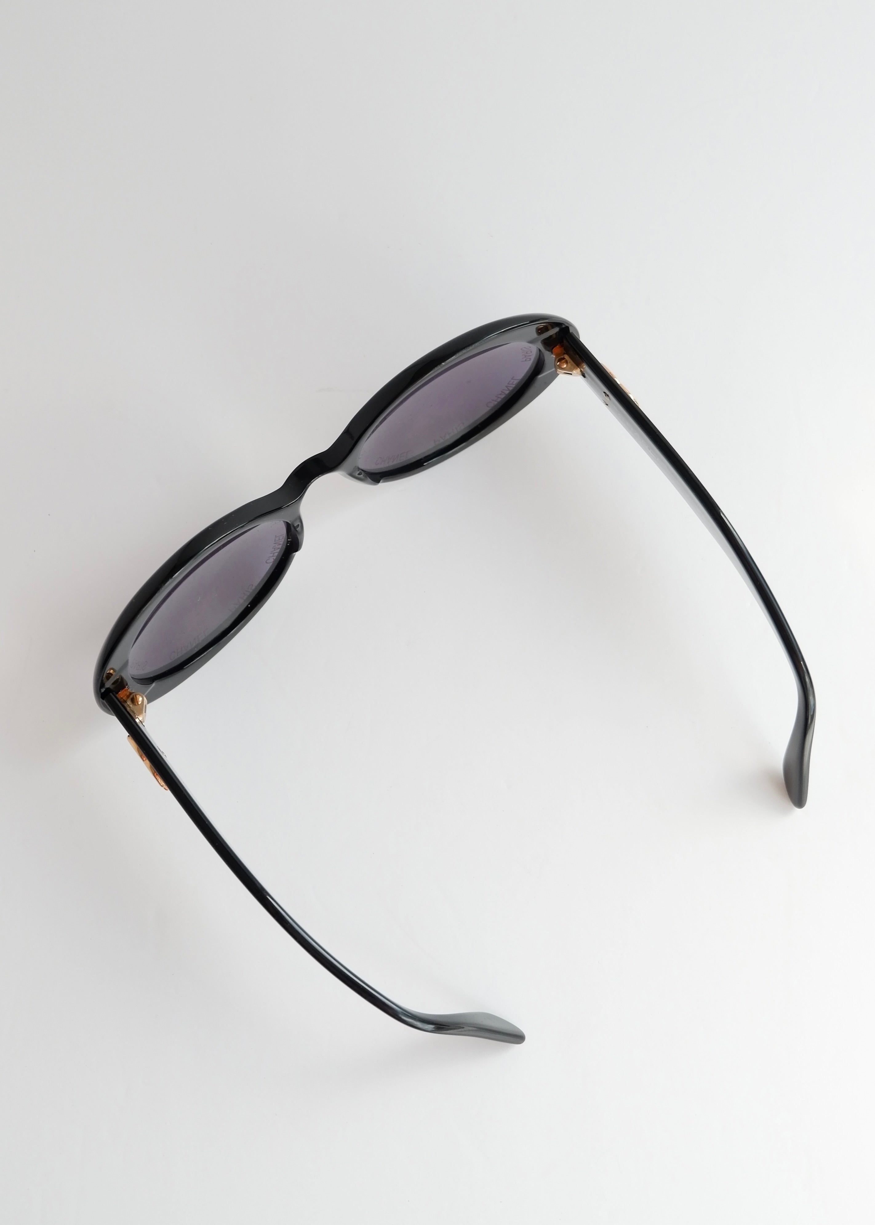Preowned Vintage Chanel Black Round Rare "CHANEL PARIS" Sunglasses