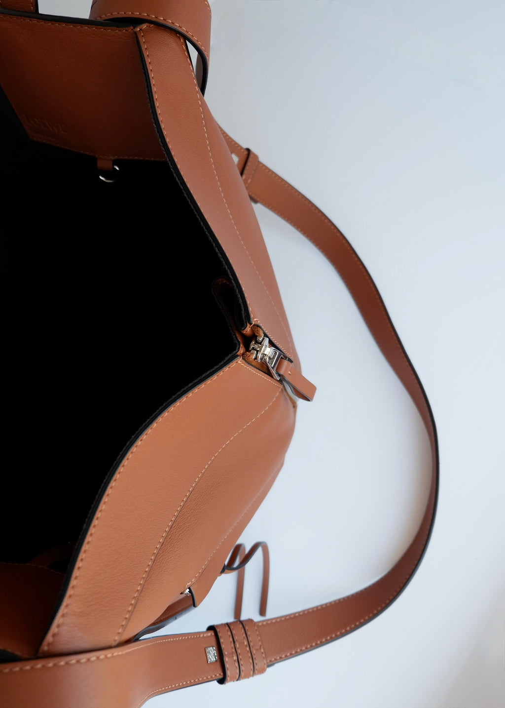 Preowned Loewe Brown Leather Hammock Bag