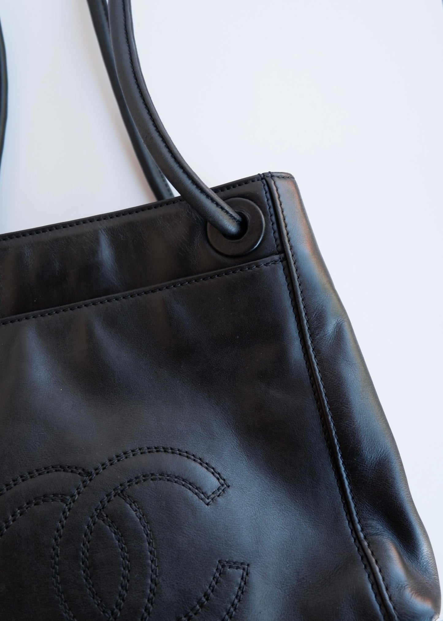 Authentic Preowned Vintage Chanel Black Leather CC Logo Tassel Shoulder Bag