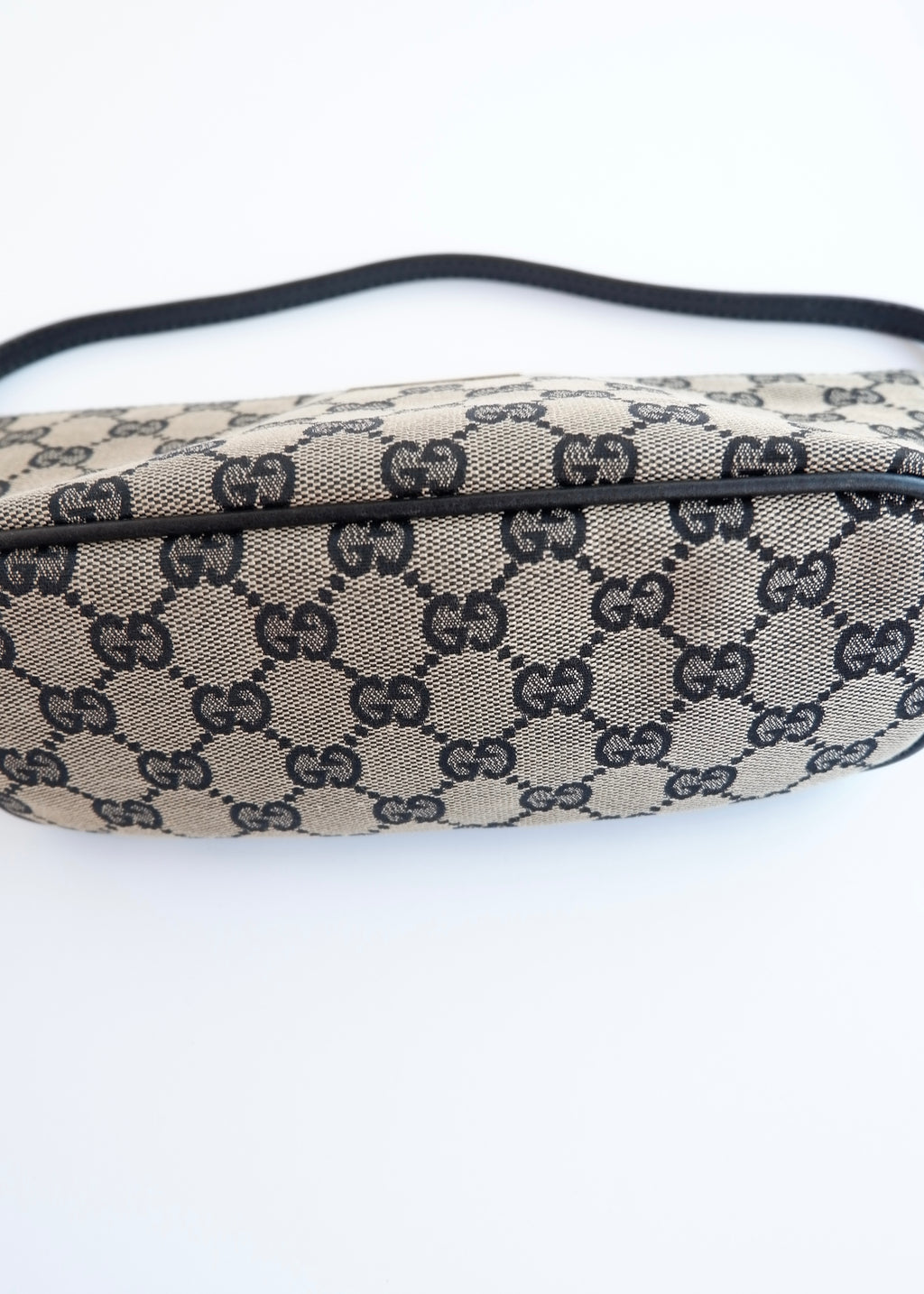 Authentic Preowned Gucci Black GG Canvas Boat Pochette Shoulder Bag