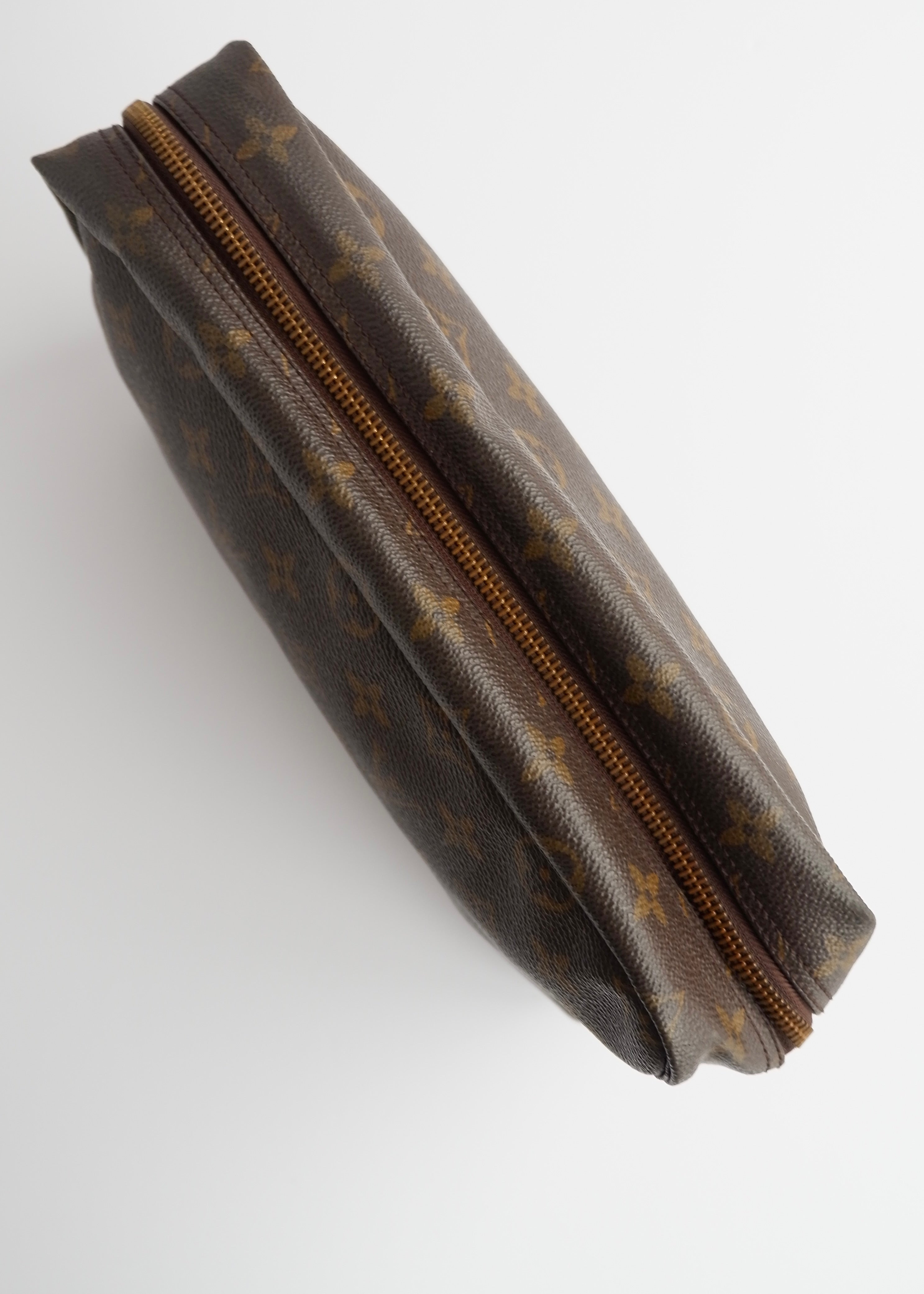 Trousse de Toilette Louis Vuitton Monogram Authentique et d'Occasion
