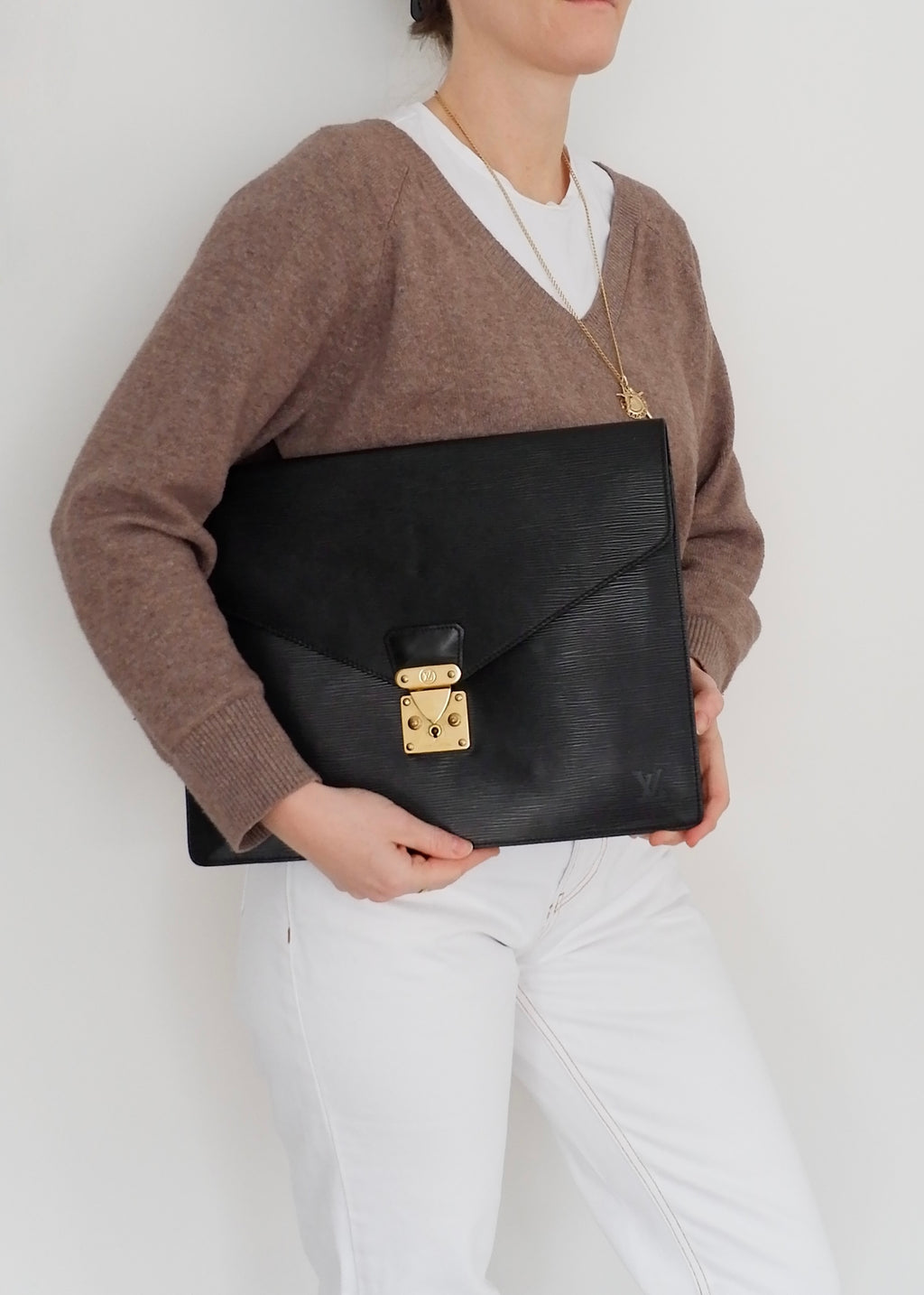 Authentic Preowned Vintage Louis Vuitton Black Epi Large Pouch