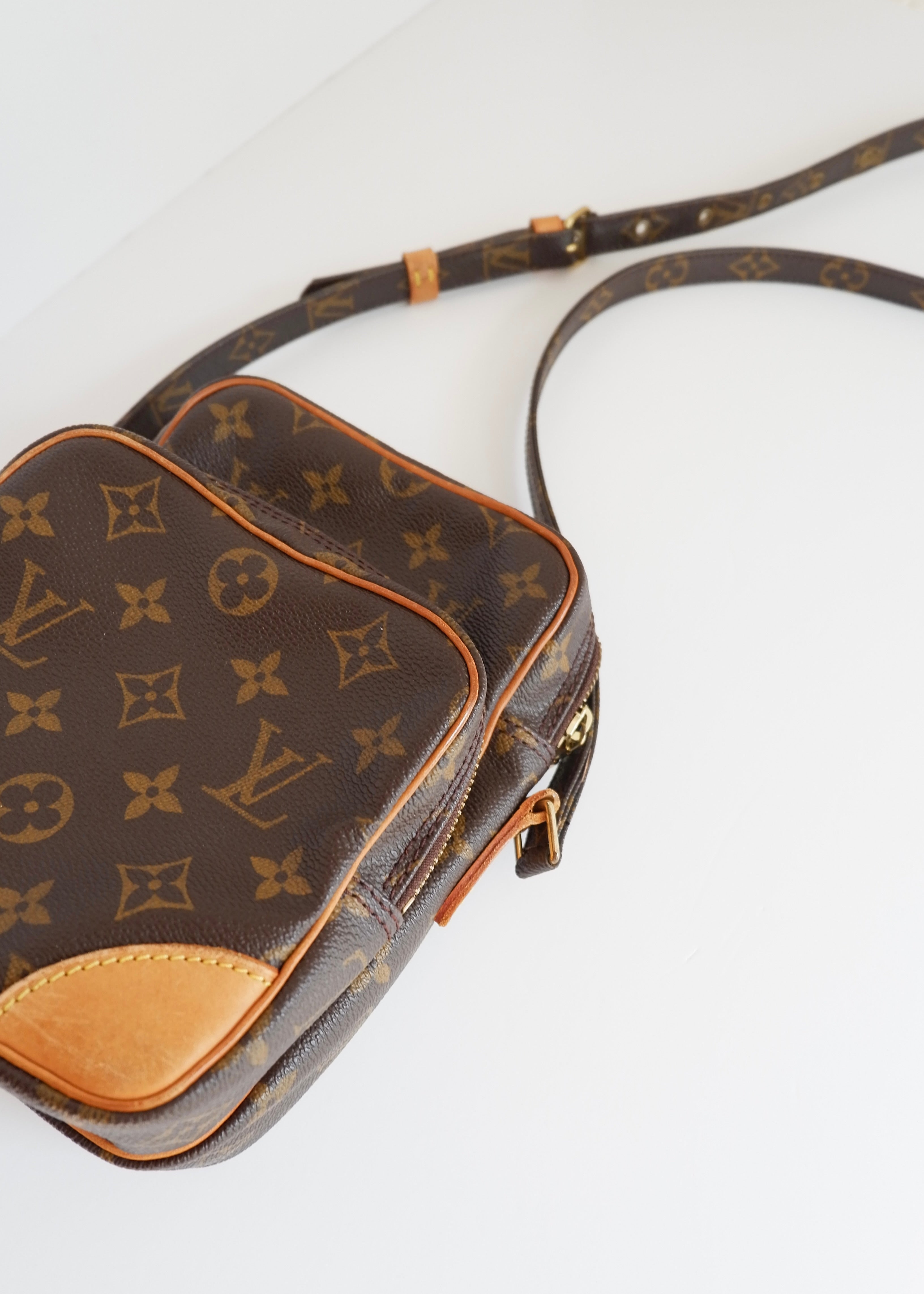 Preowned Louis Vuitton Monogram Amazone Crossbody Bag