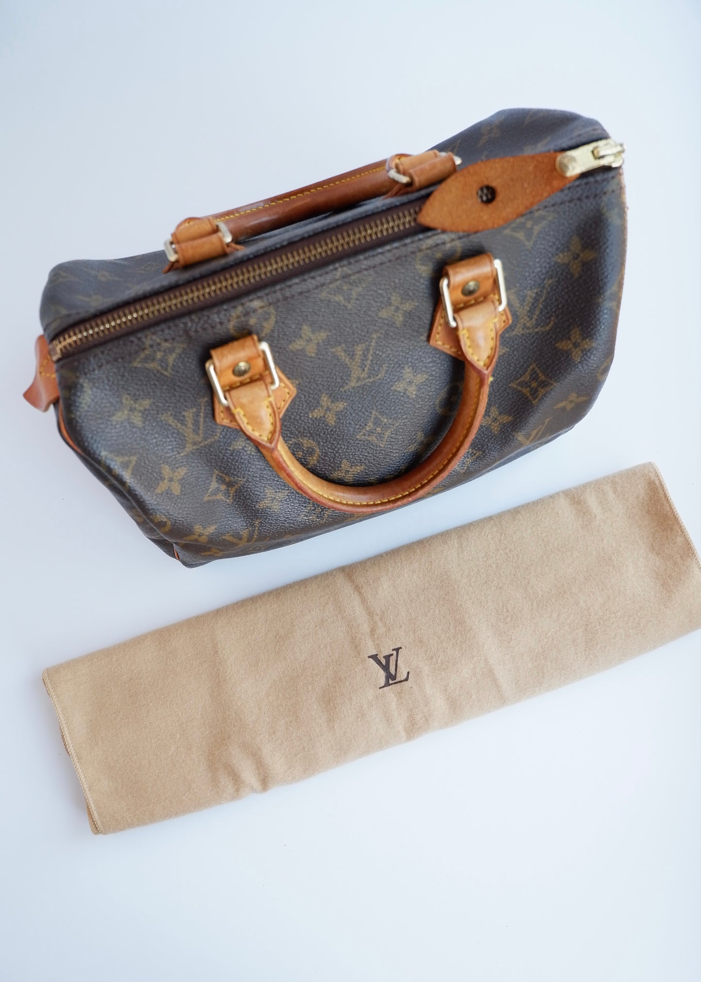 Authentic Preowned Vintage Louis Vuitton Monogram Speedy 25