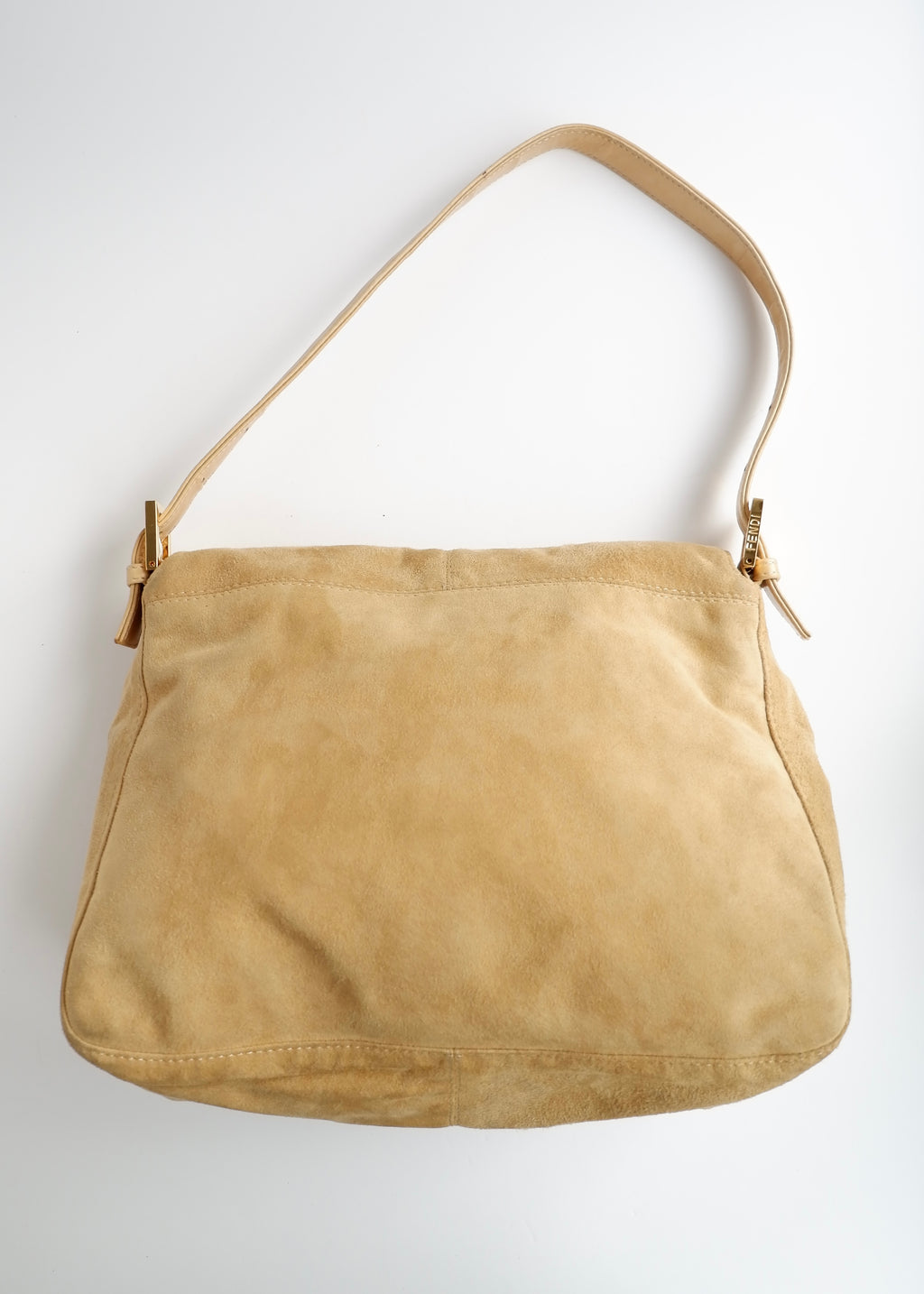 Sac à bandoulière Fendi Mamma Baguette en daim beige d'occasion authentique