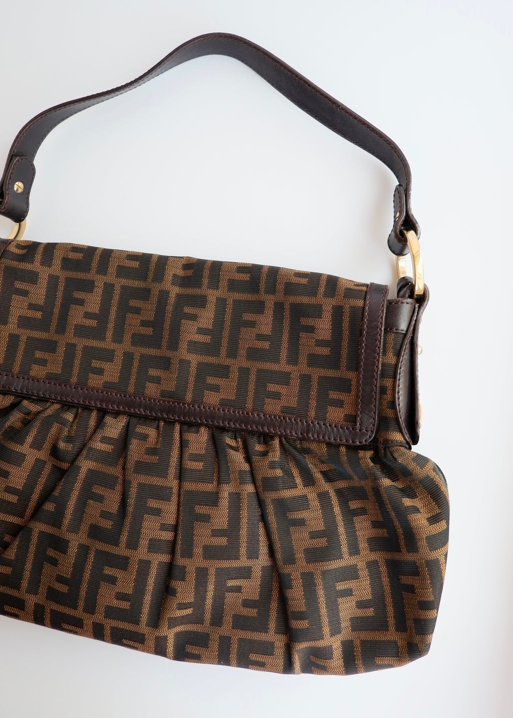 Sac porté épaule Fendi Zucca Chef marron vintage d'occasion authentique