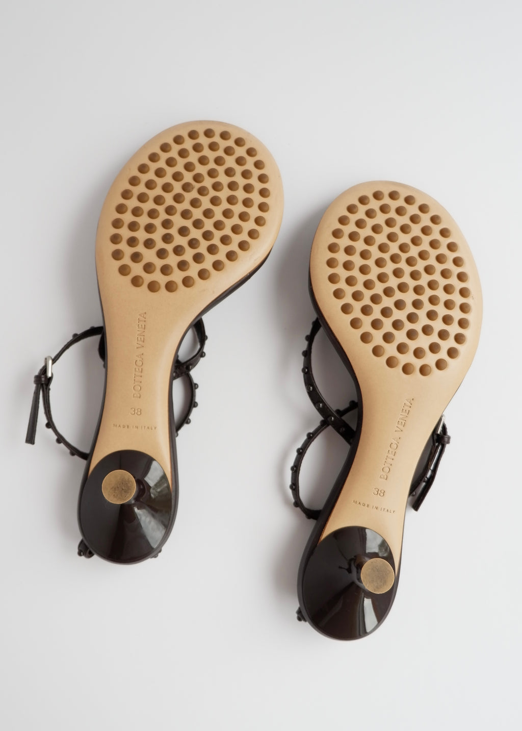 Sandales à talons Bottega Veneta en cuir marron, authentiques et d'occasion - 38