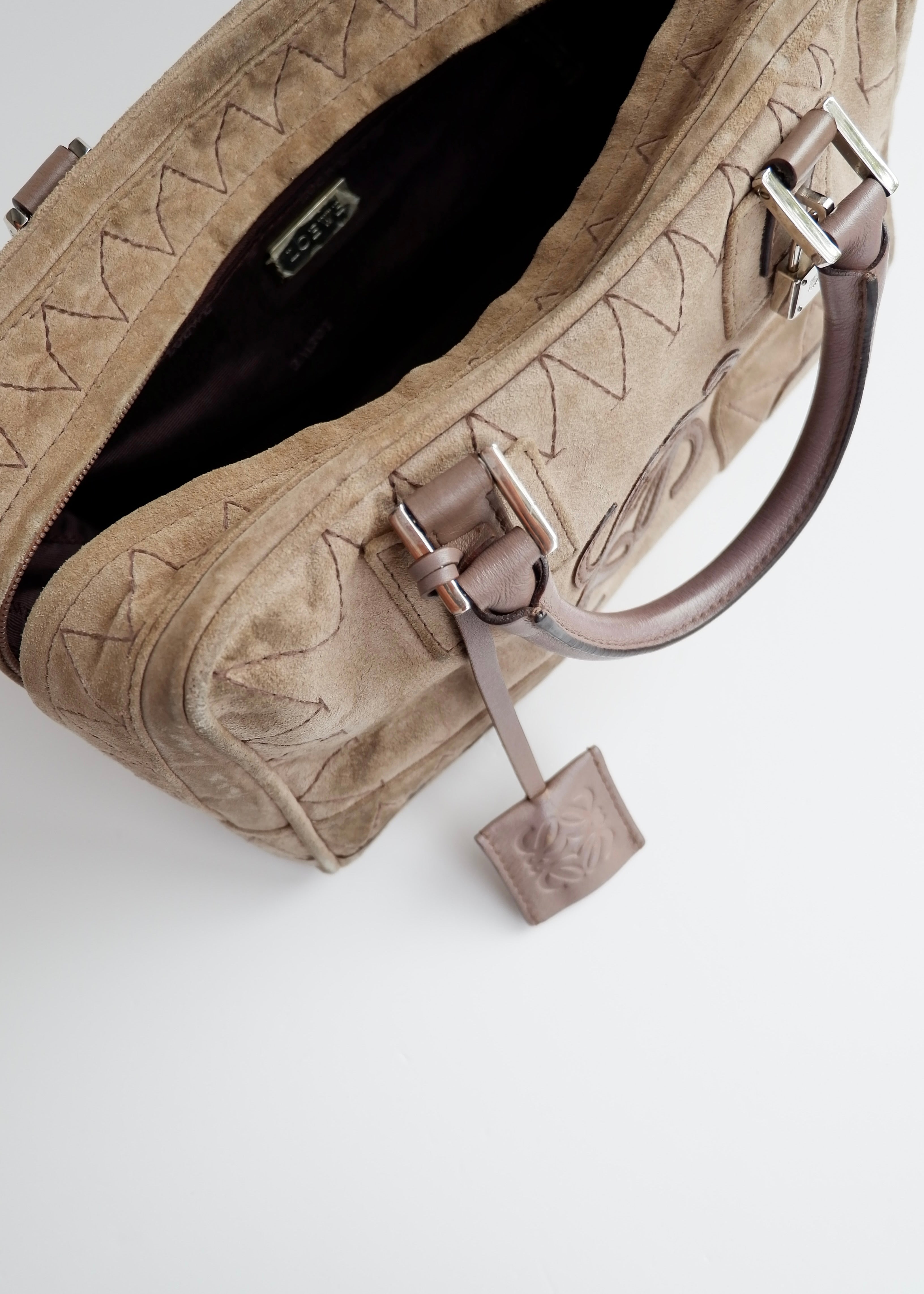 Sac à main Loewe Amazona en daim gris authentique d'occasion