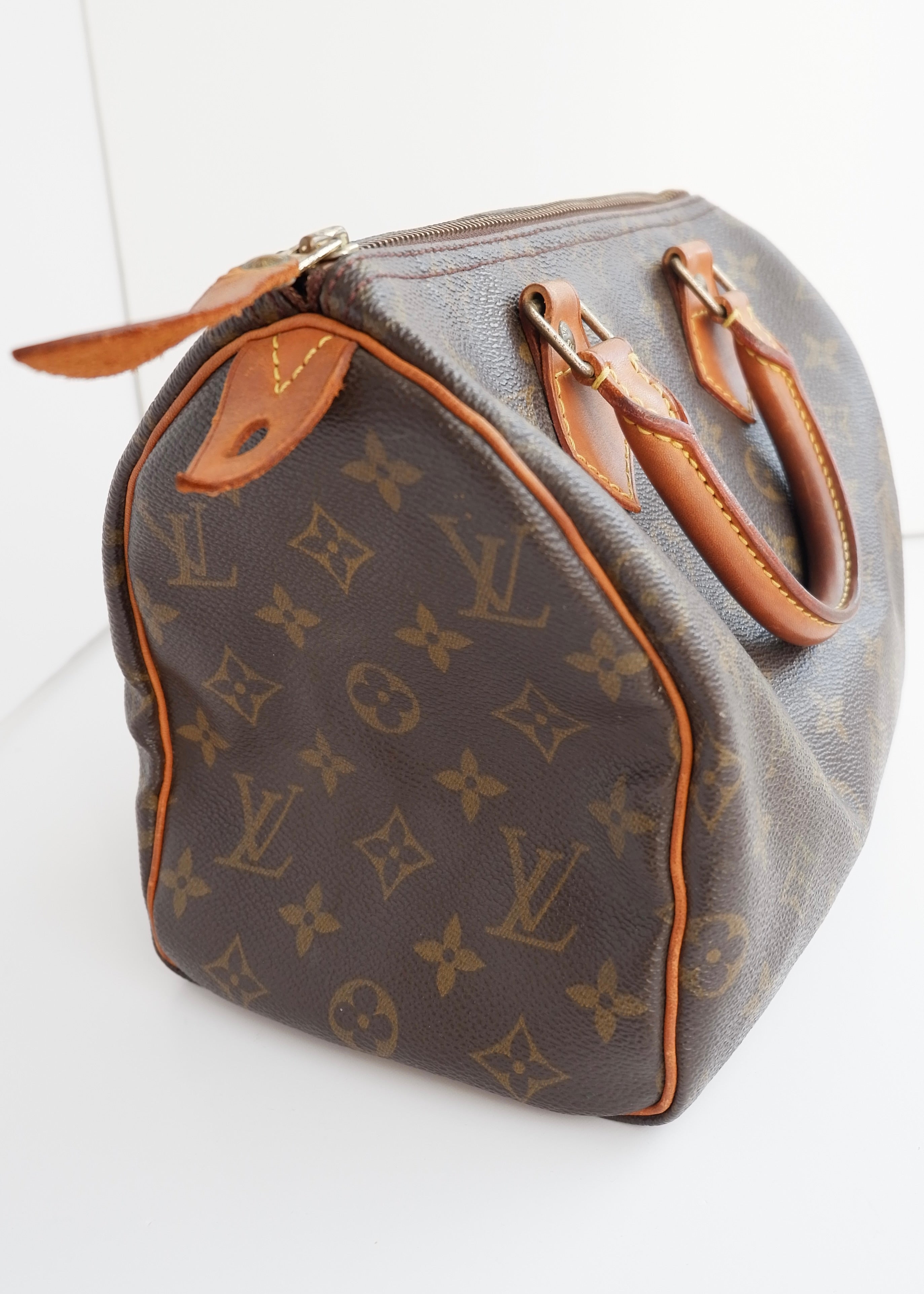 Authentique Louis Vuitton Monogram Speedy 25 d'occasion