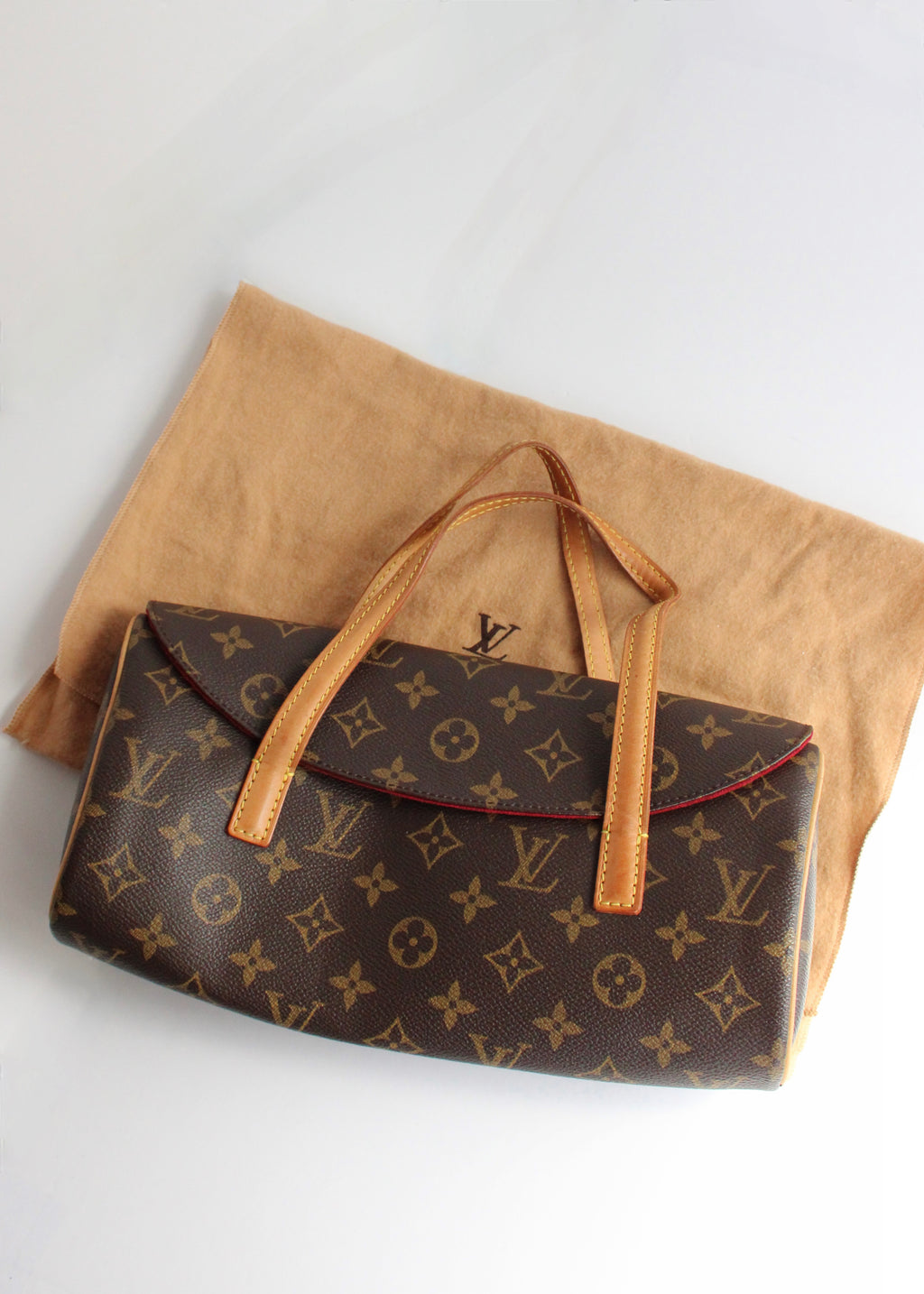 Preowned Louis Vuitton Monogram Sonatine Handbag