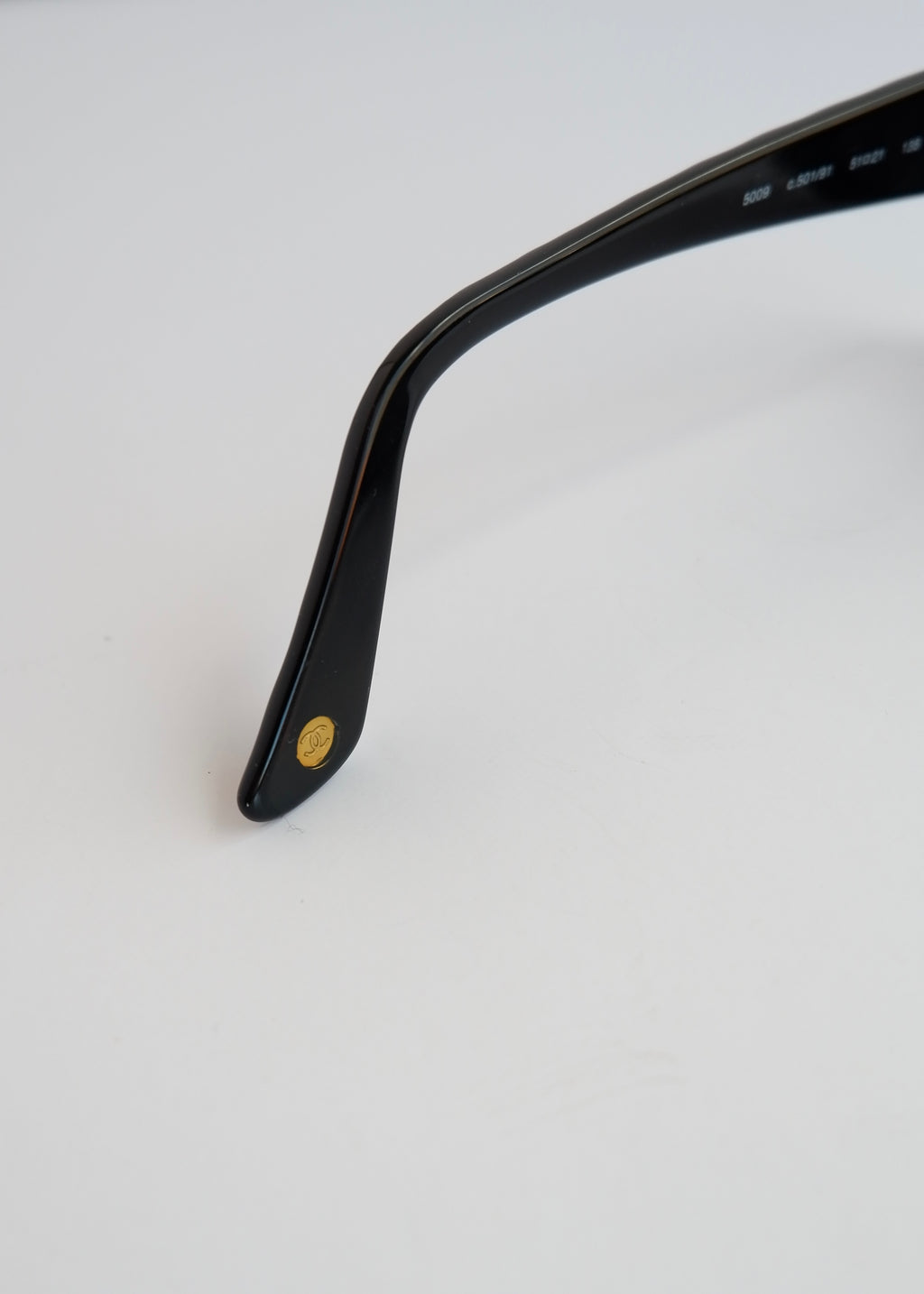 Authentic Preowned Chanel Black CC Logo Sunglasses