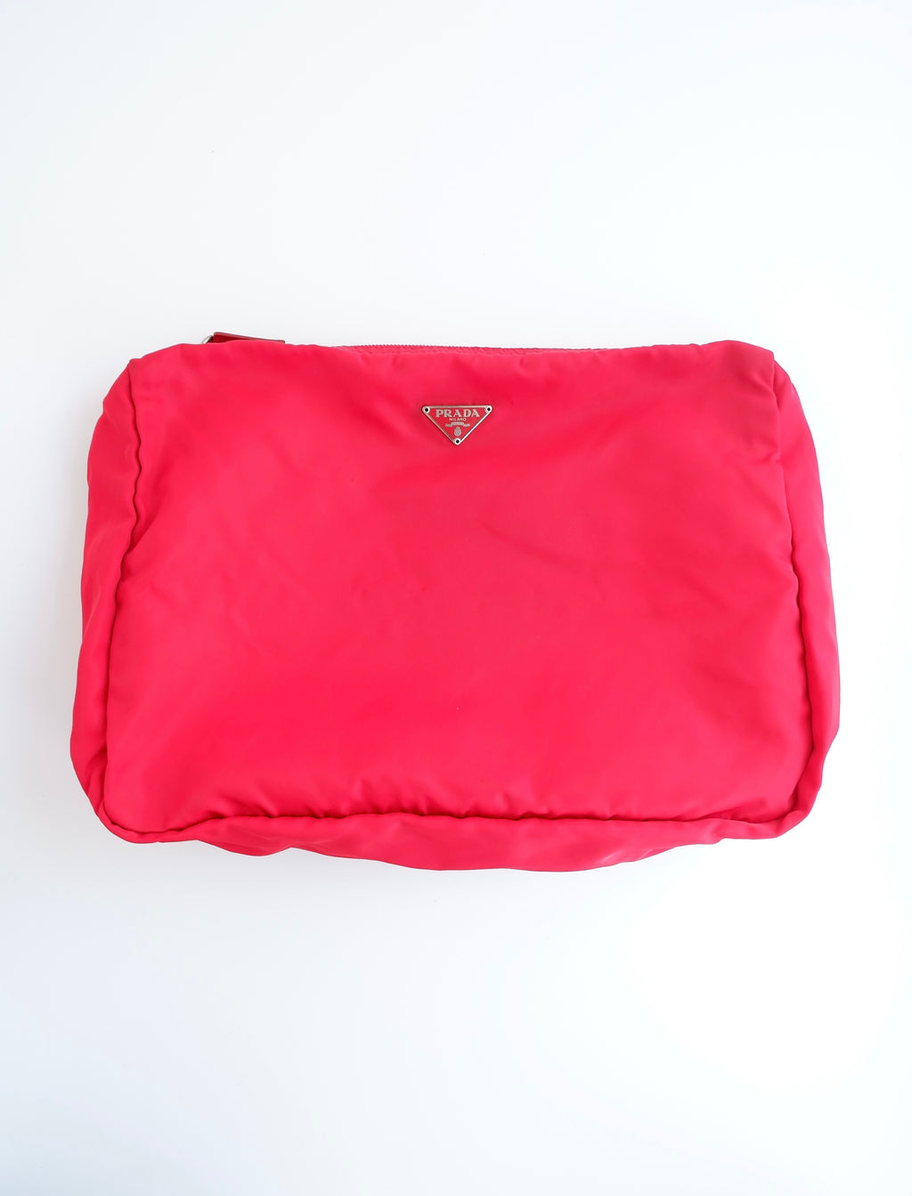 Pochette Prada authentique d'occasion en nylon rouge