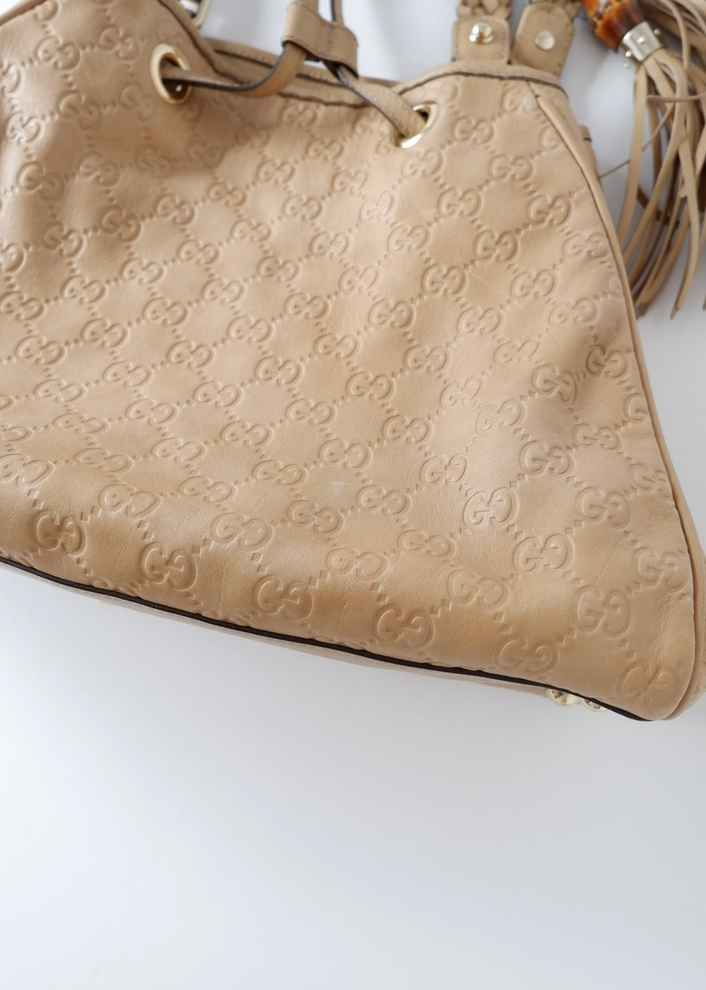 Authentic Preowned Gucci Beige Leagther Guccissima Peggy Tassel Shoulder Bag
