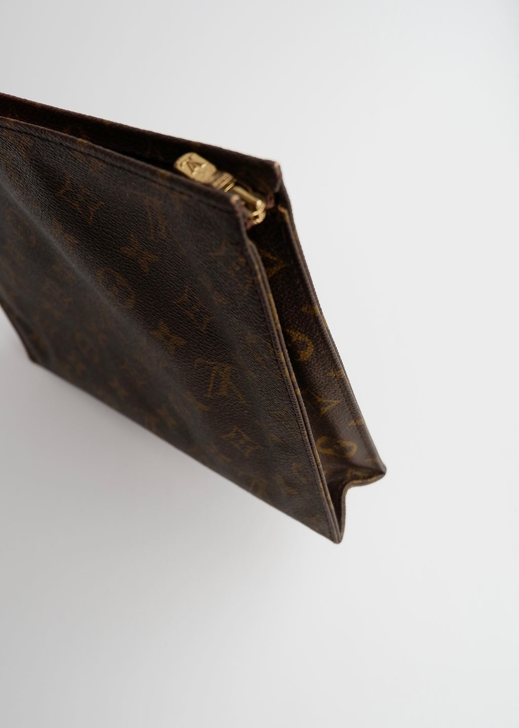 Authentic Preowned Vintage Louis Vuitton Monogram Toiletry 26 Pouch