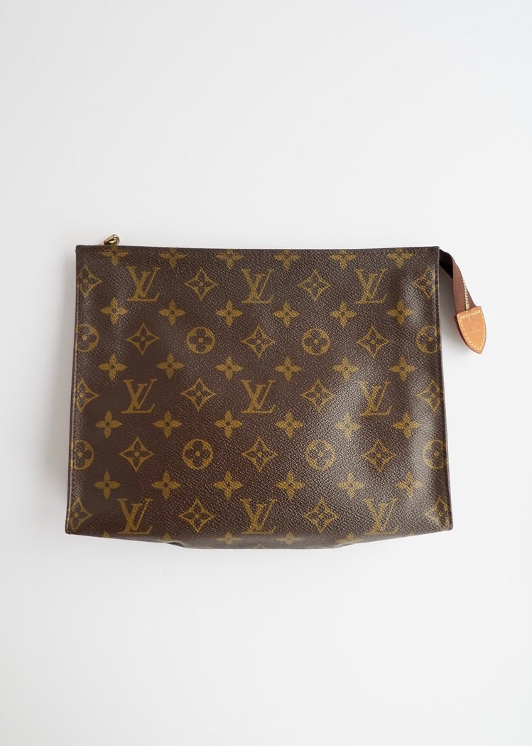 Authentic Preowned Vintage Louis Vuitton Monogram Toiletry 26
