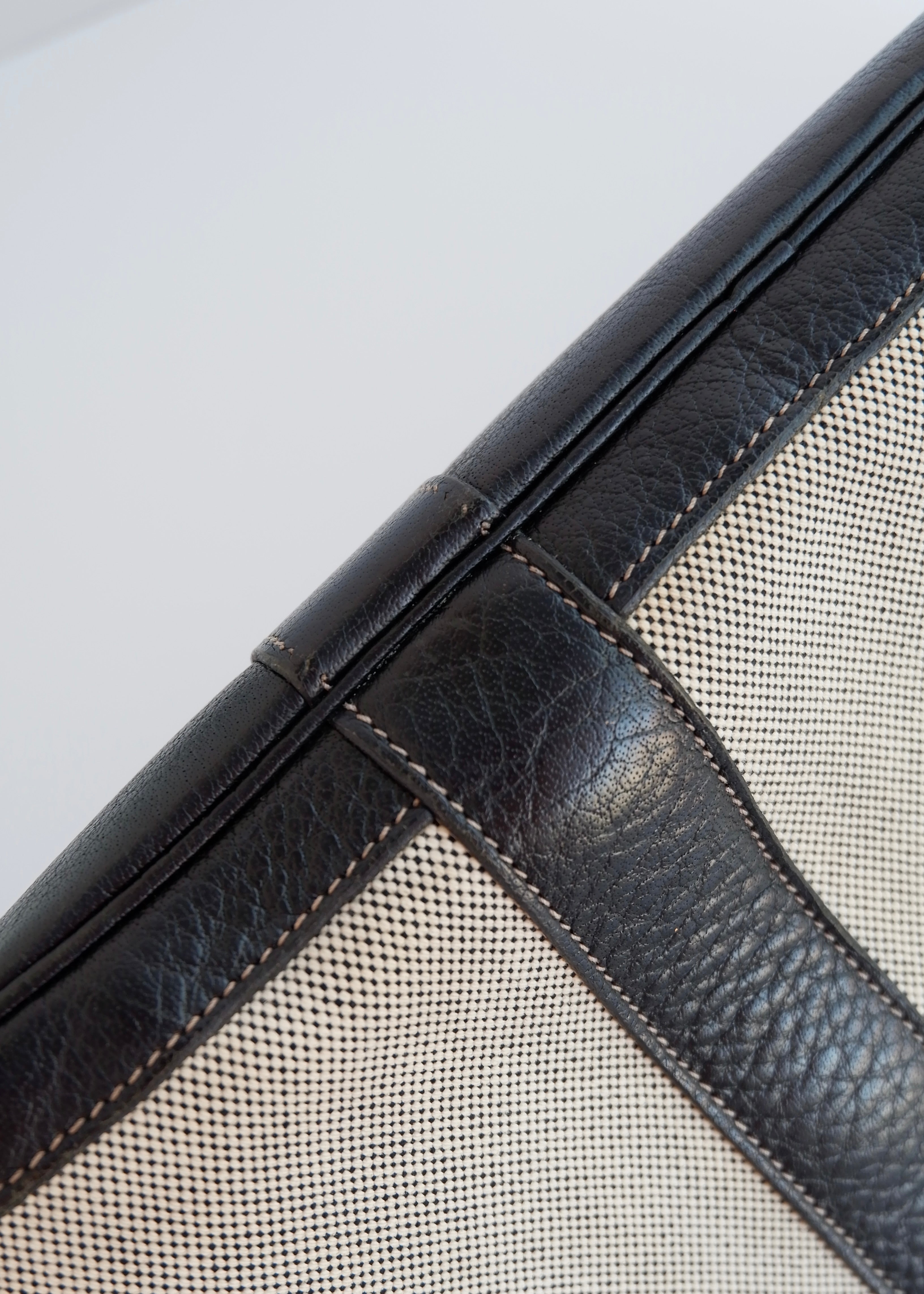 Sac cabas Hermès Garden Party authentique d'occasion en cuir et toile noirs/gris