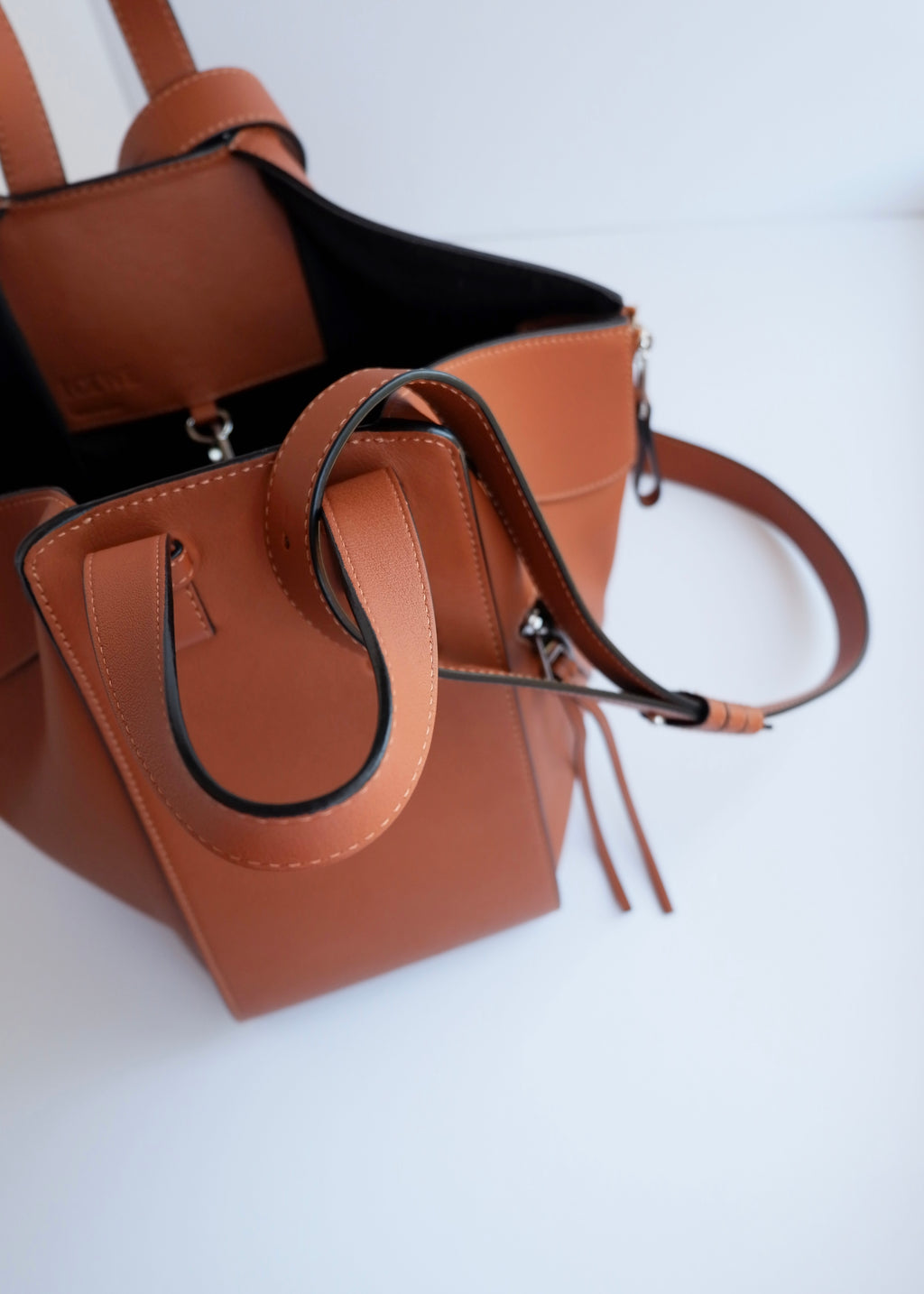Preowned Loewe Brown Leather Hammock Bag