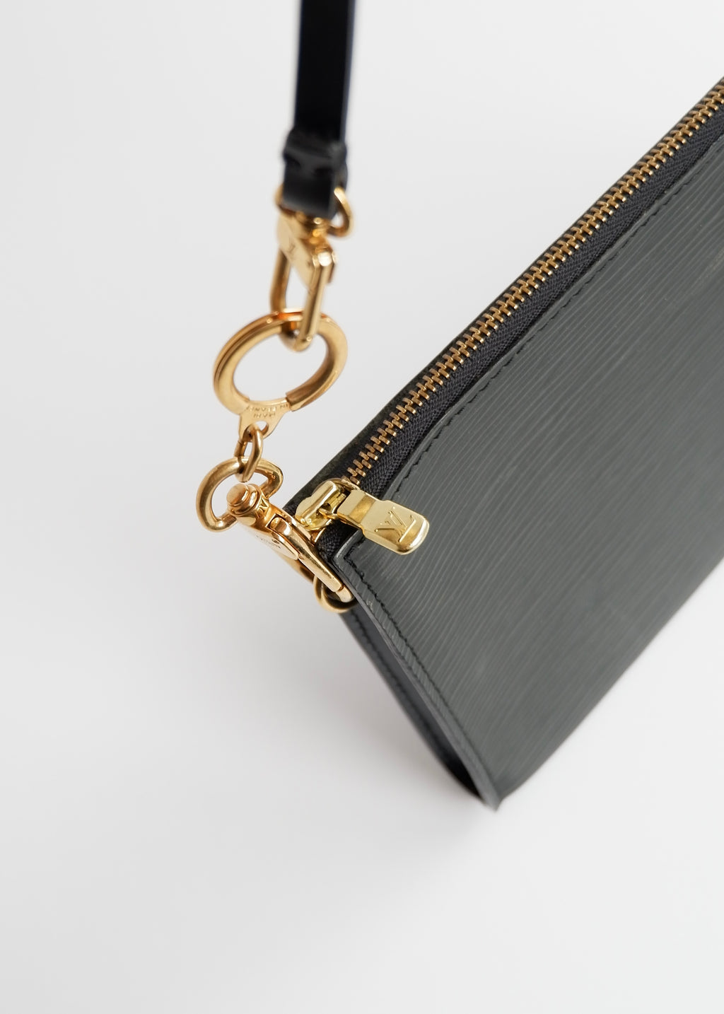 Authentic Preowned Louis Vuitton Black Epi Pochette