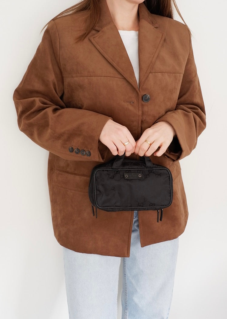 Pochette vanity Gucci en nylon GG noir d'occasion authentique