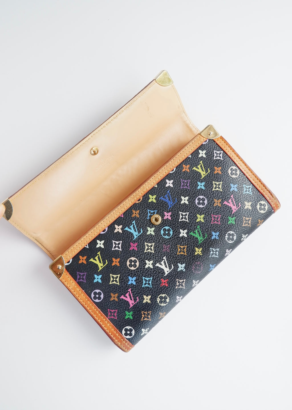 Portefeuille long Louis Vuitton noir multi d'occasion authentique