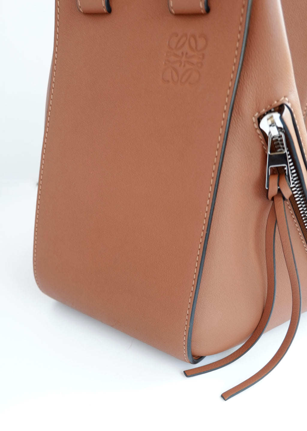 Preowned Loewe Brown Leather Hammock Bag