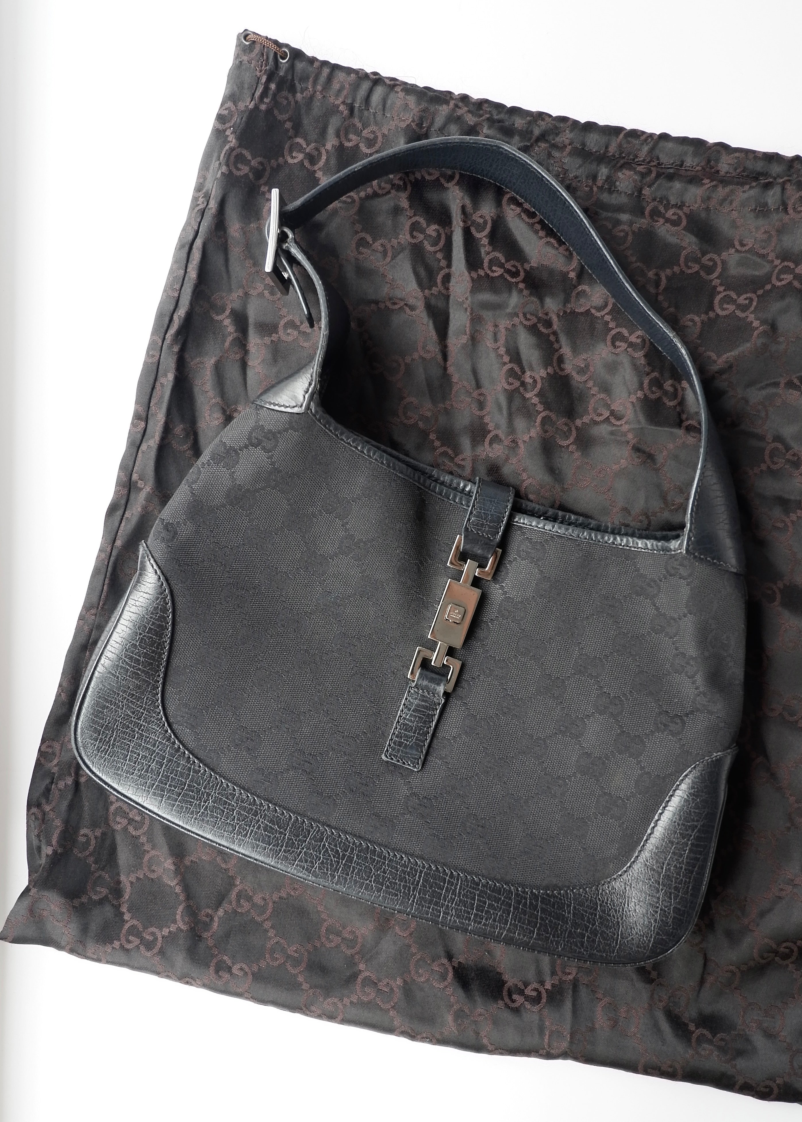 Preowned Gucci Black GG Canvas/ Leather Jackie Shoulder Bag