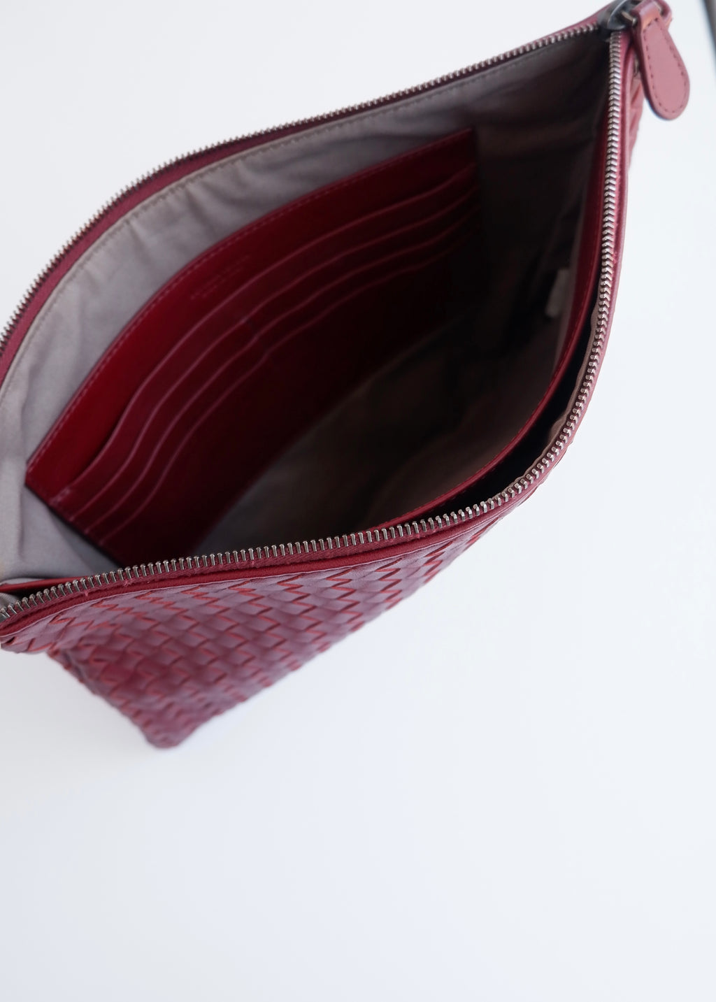 Authentic Prowned Bottega Veneta Burgundy Leather Woven Pouch