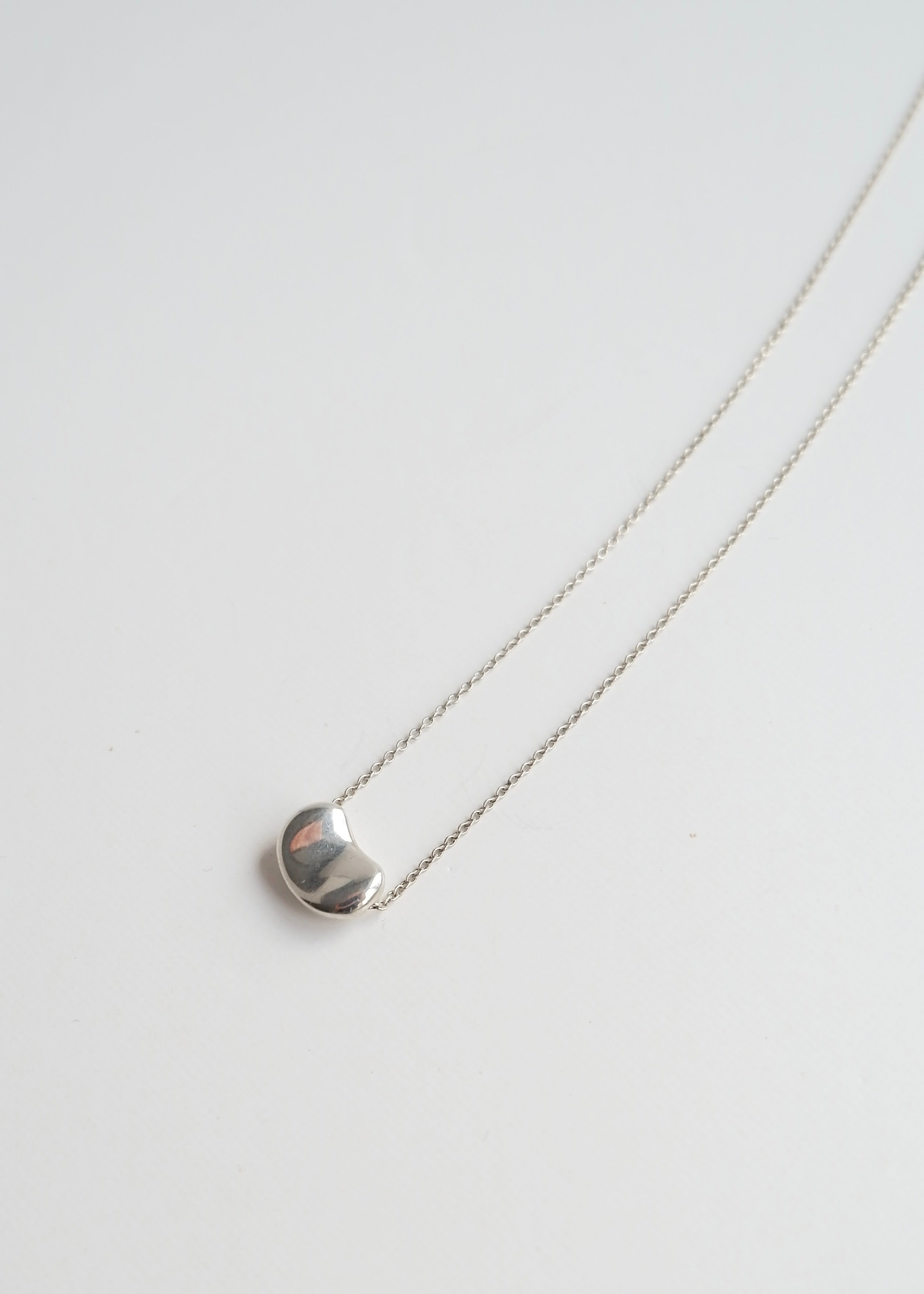 Authentic Preowned Tiffany (925) Silver Small Bean Necklace with Box