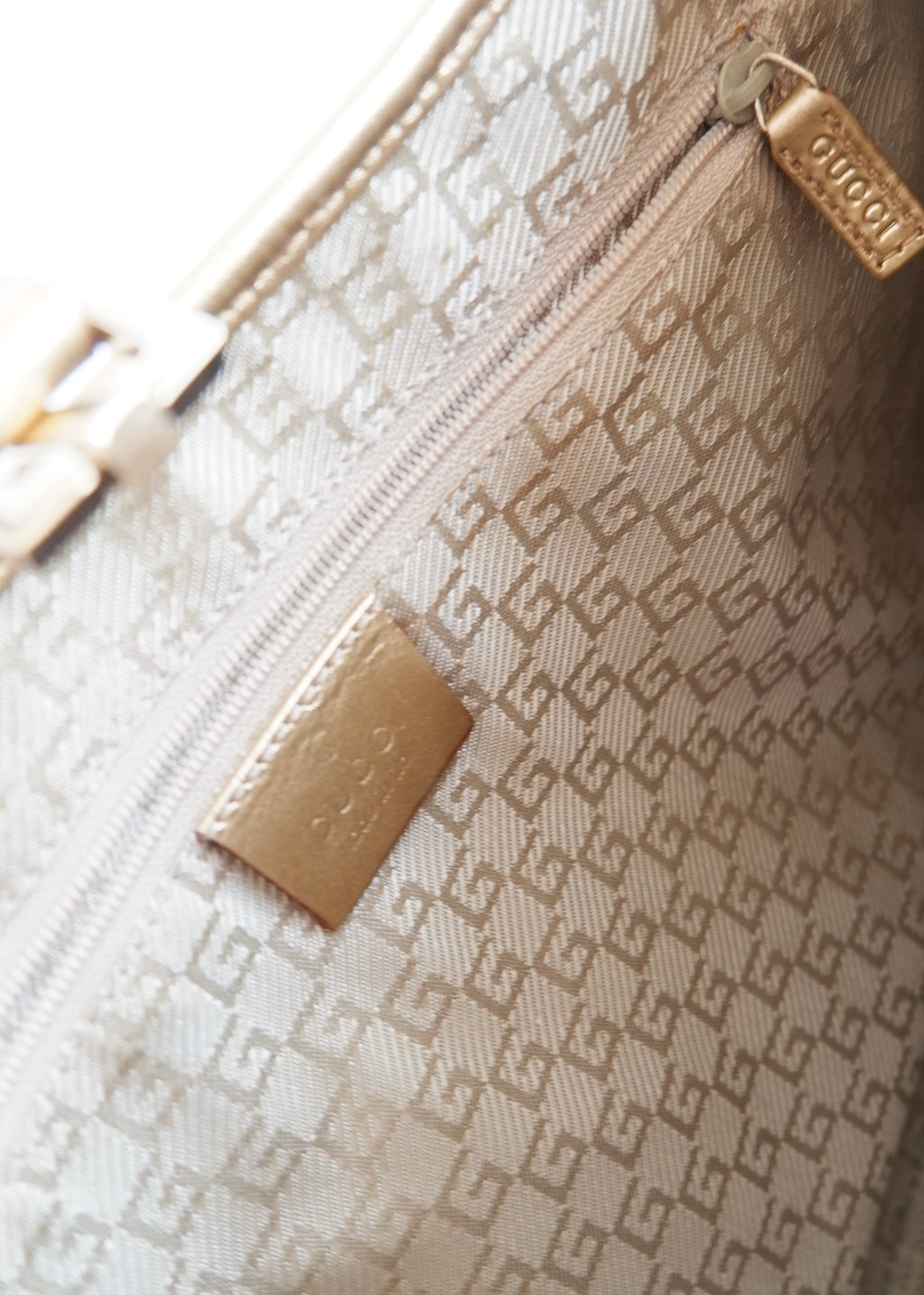 Authentique sac à bandoulière Gucci Jackie bleu/doré d'occasion