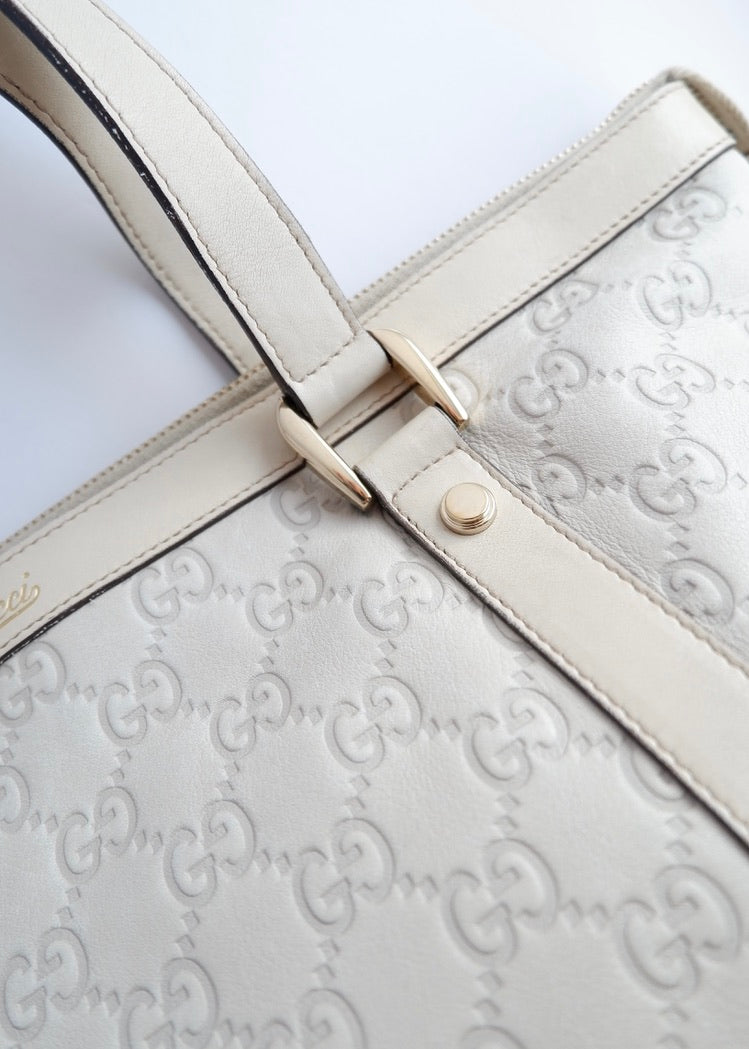 Authentic Preowned Gucci Ivory Leather GG Supreme Shoulder Bag