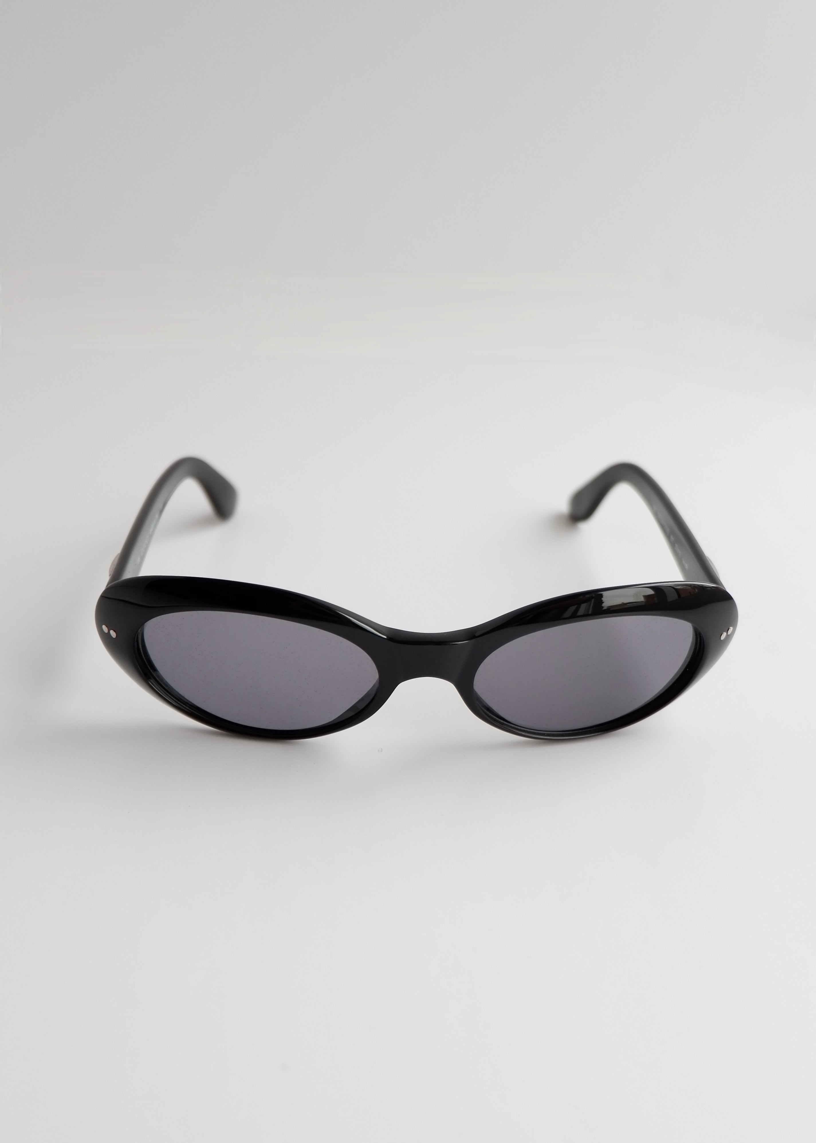 Authentic Preowned Vintage Gucci Black Round Frame G Logo Sunglasses