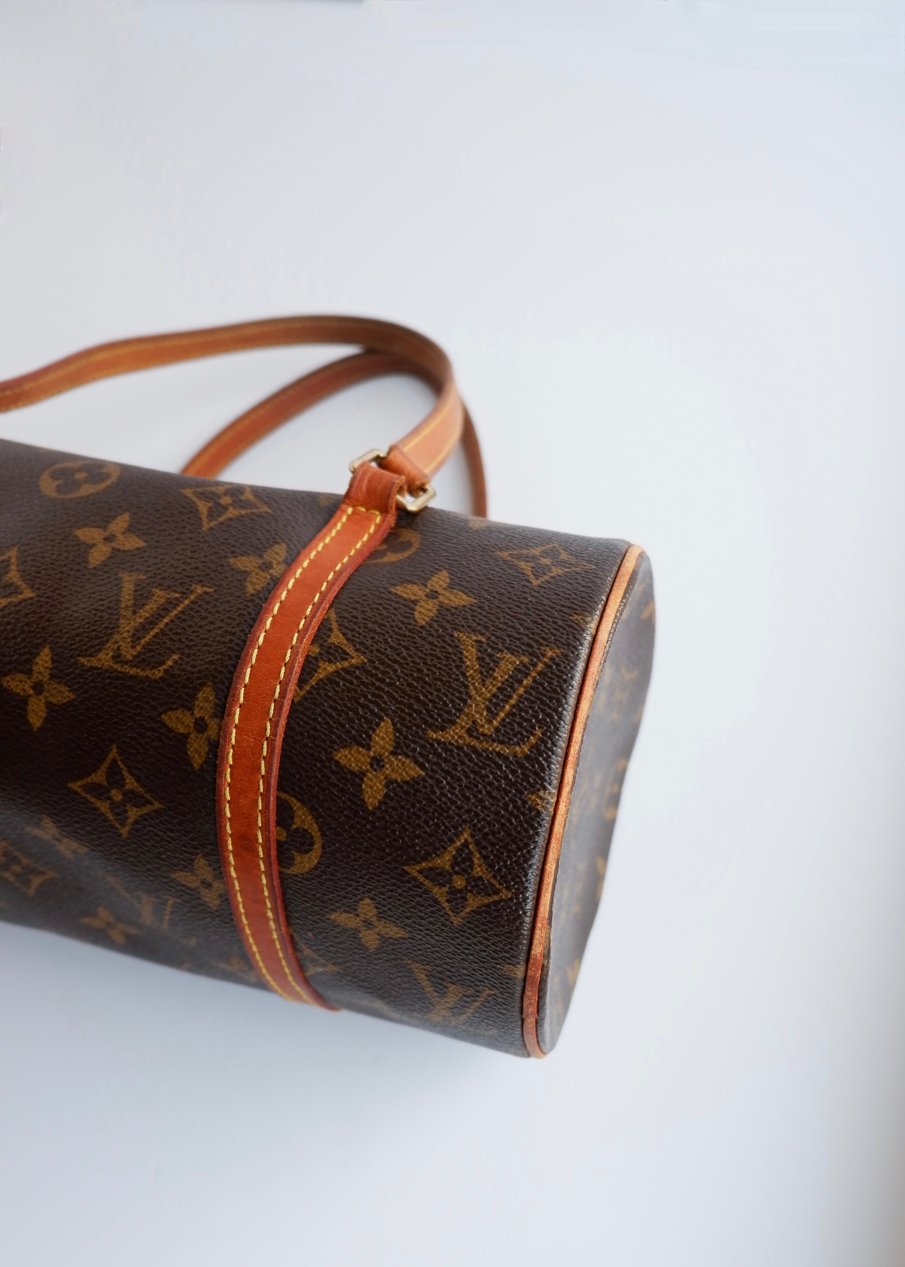 Sac Louis Vuitton Monogram Papillon 26 vintage authentique d'occasion
