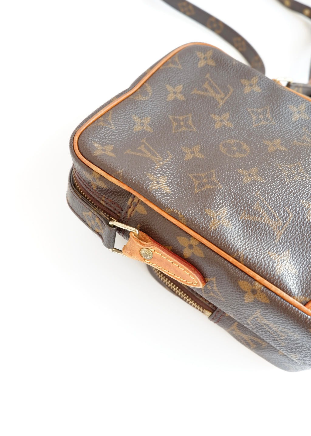 Sac bandoulière Louis Vuitton Amazone Monogram authentique d'occasion