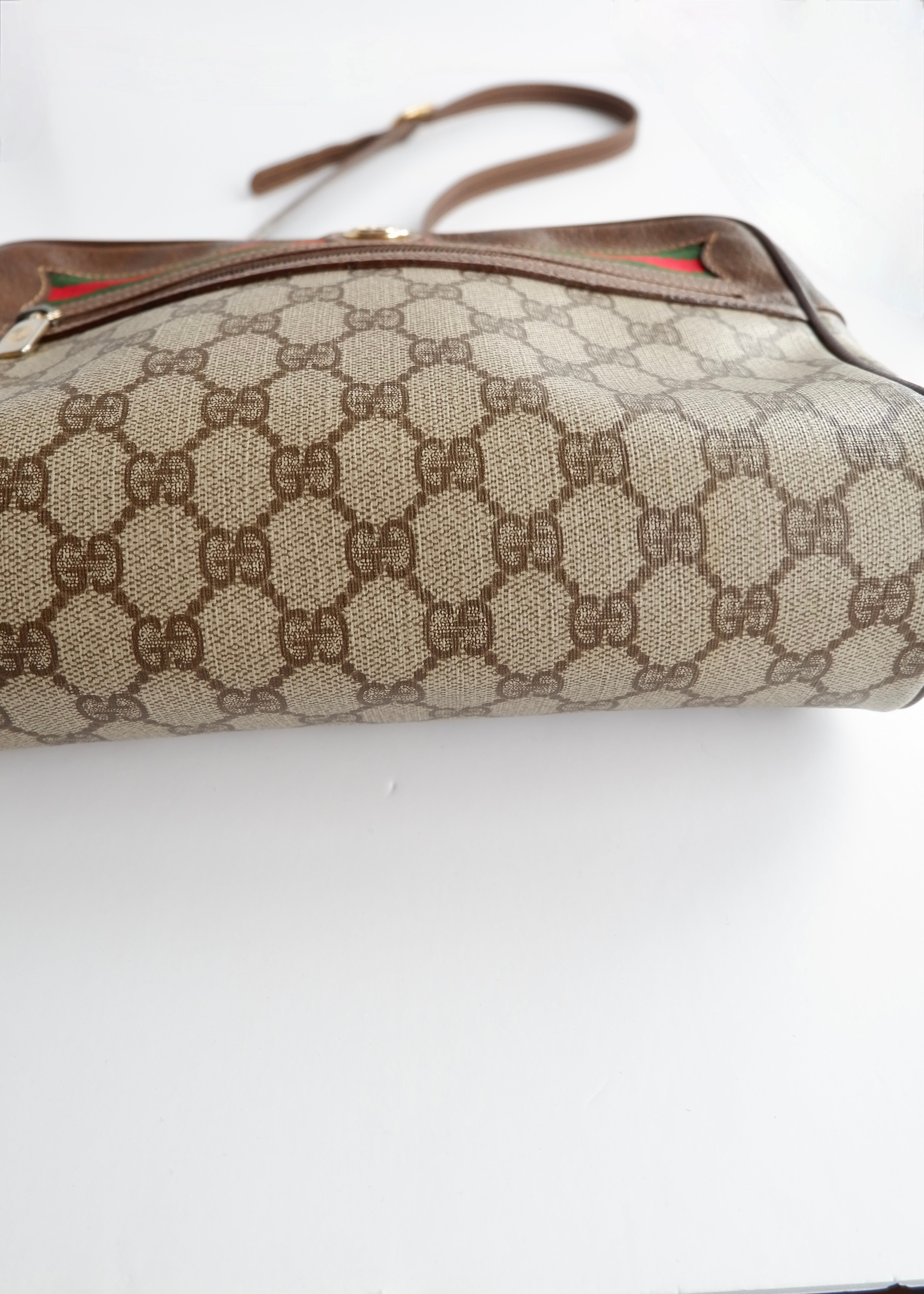 Authentic Preowned Vintage Gucci Brown GG Coated Canvas Crossbody Bag