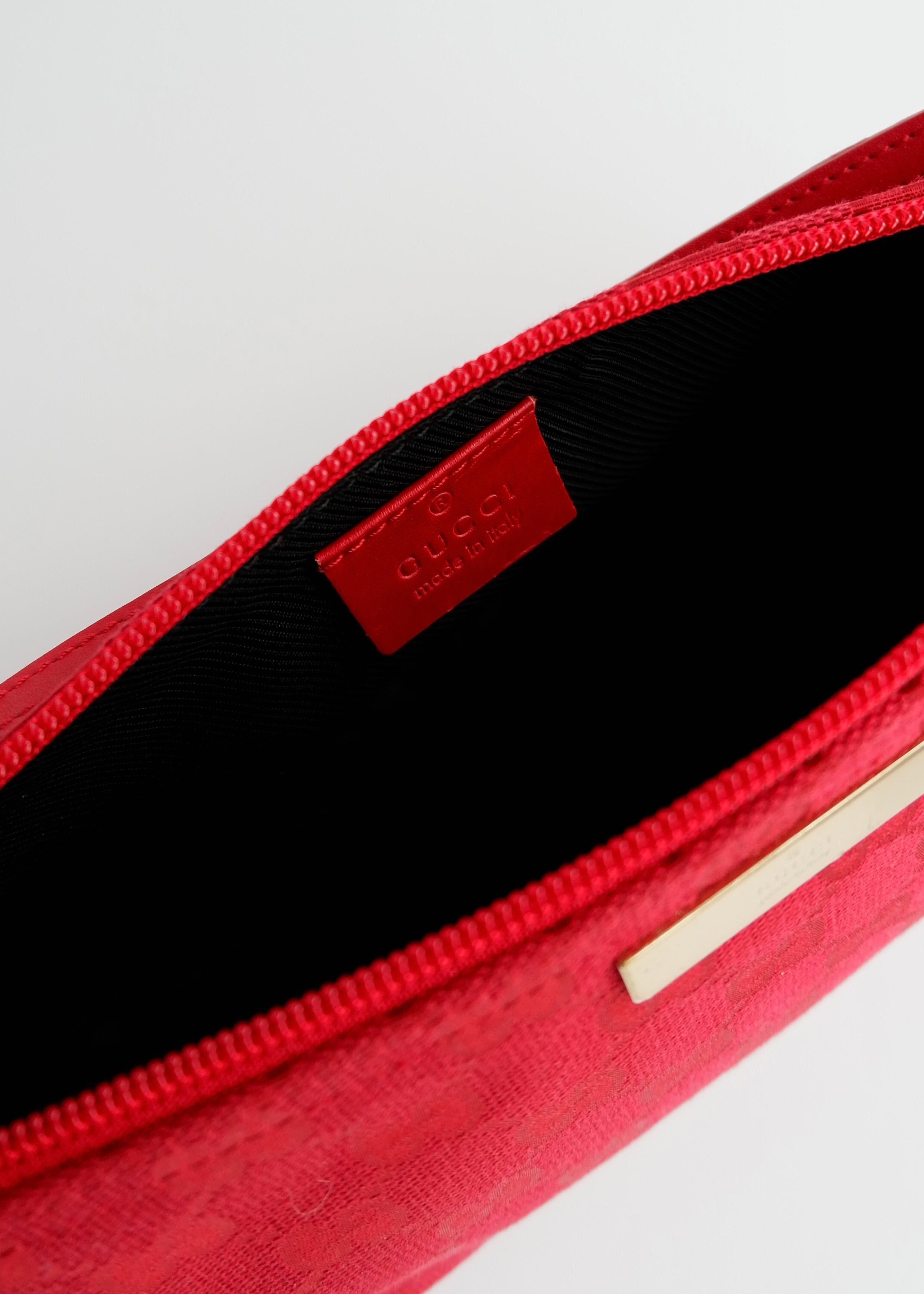 Authentic Preowned Gucci Red GG Canvas Boat Pochette Shoulder Bag