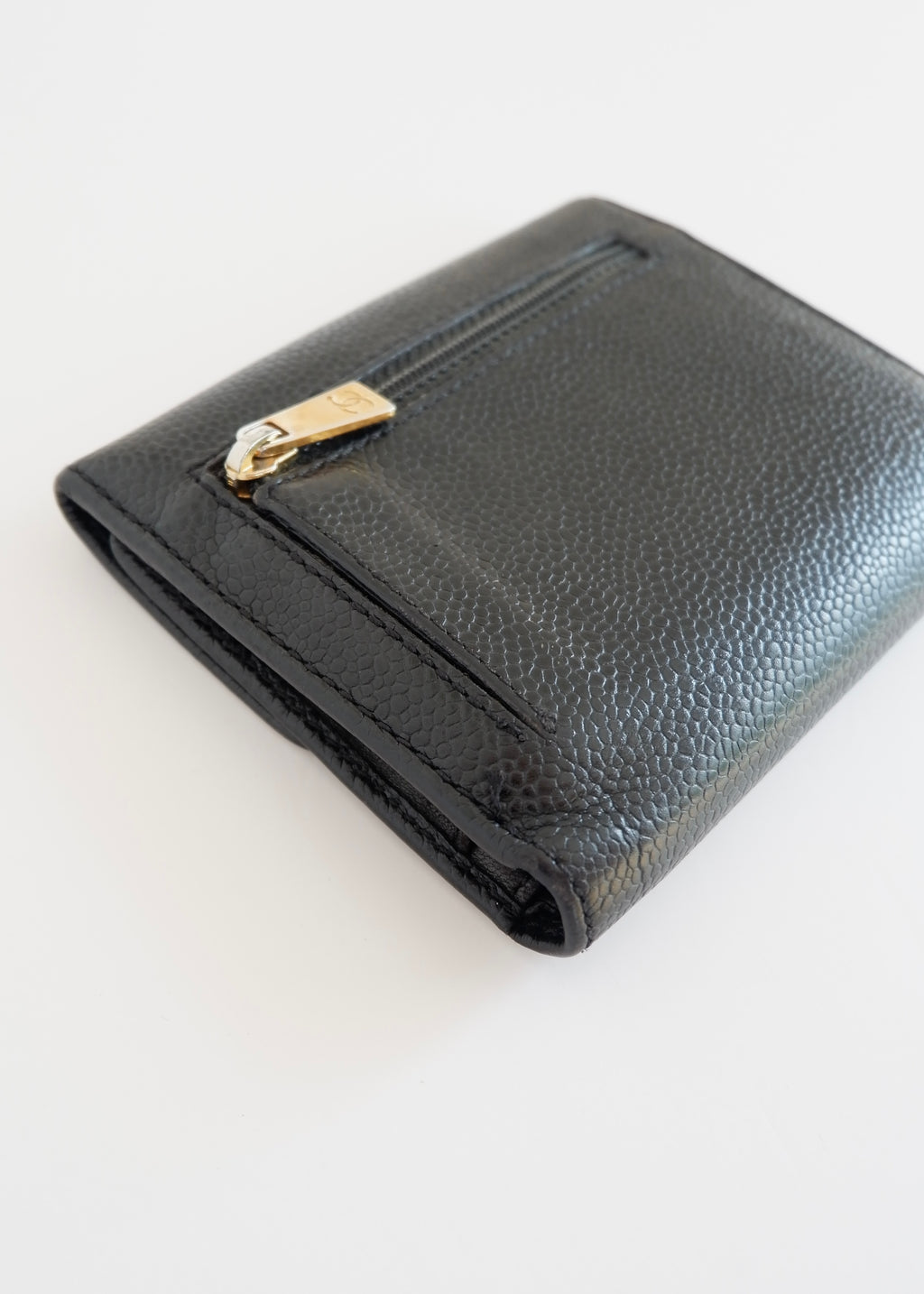 Preowned Chanel Black Caviar Leather Compact Wallet