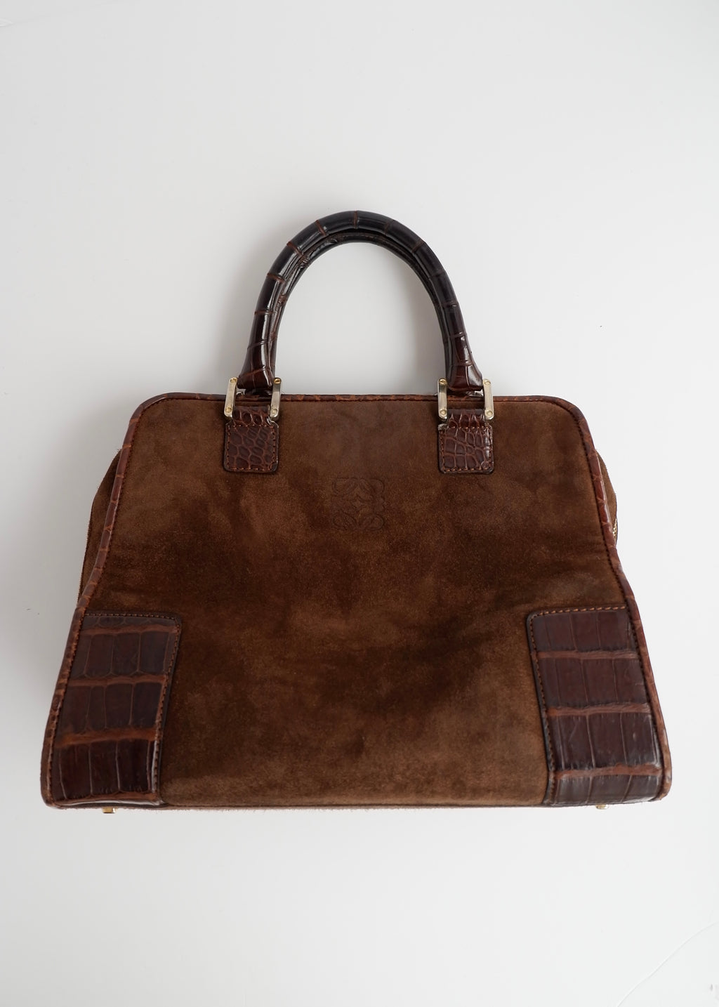Sac à main Loewe authentique d'occasion en daim marron