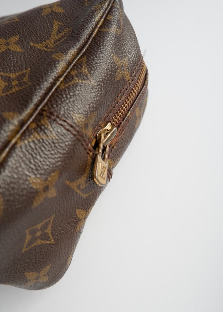 Authentic Preowned Vintage Louis Vuitton Monogram Toiletry Pouch