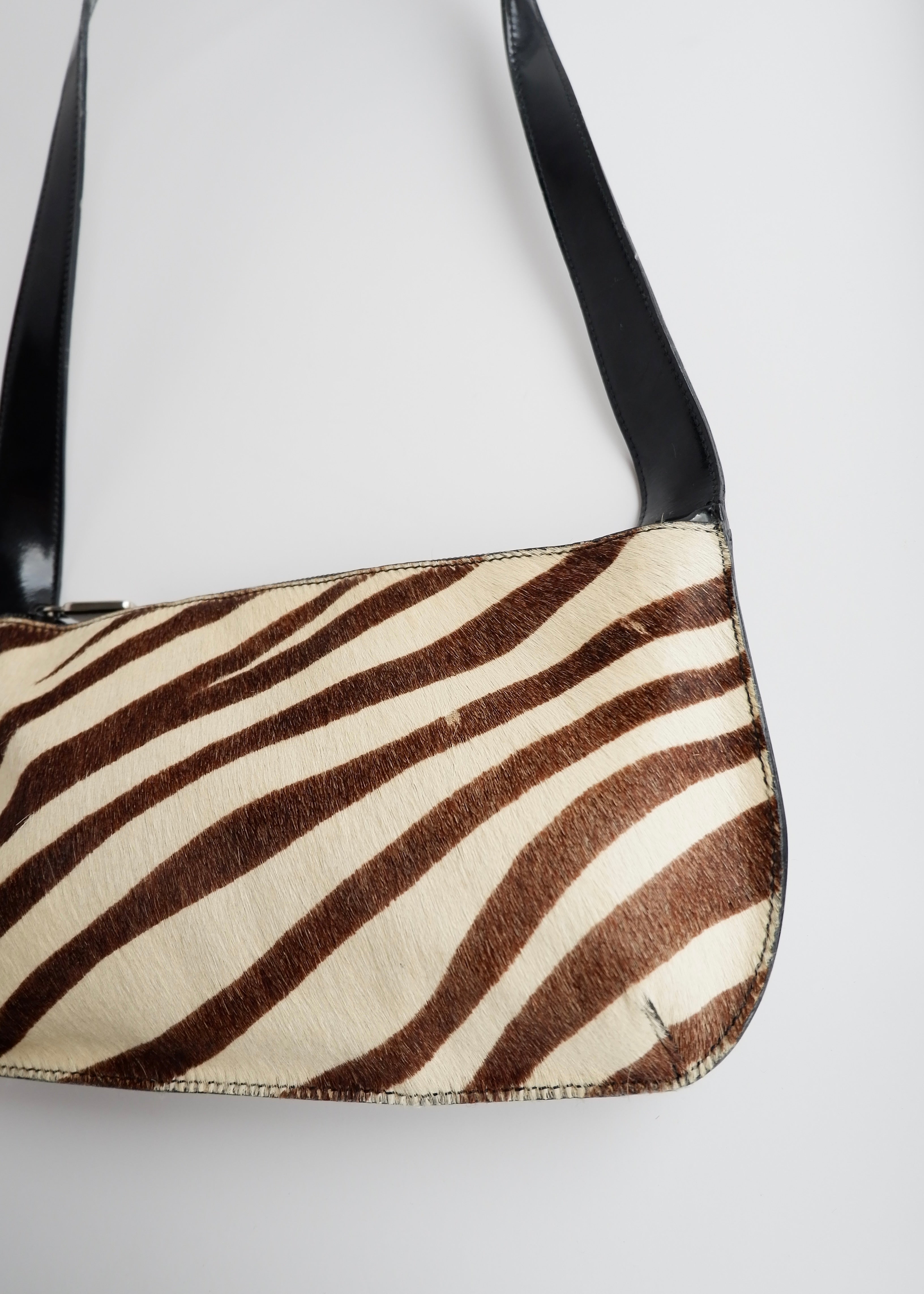 Sac Furla authentique d'occasion en cuir/poils de poney imprimé zèbre noir/marron/crème
