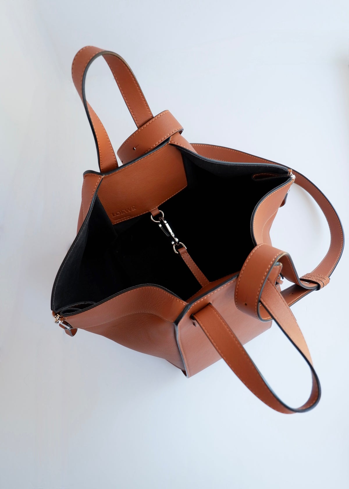 Preowned Loewe Brown Leather Hammock Bag