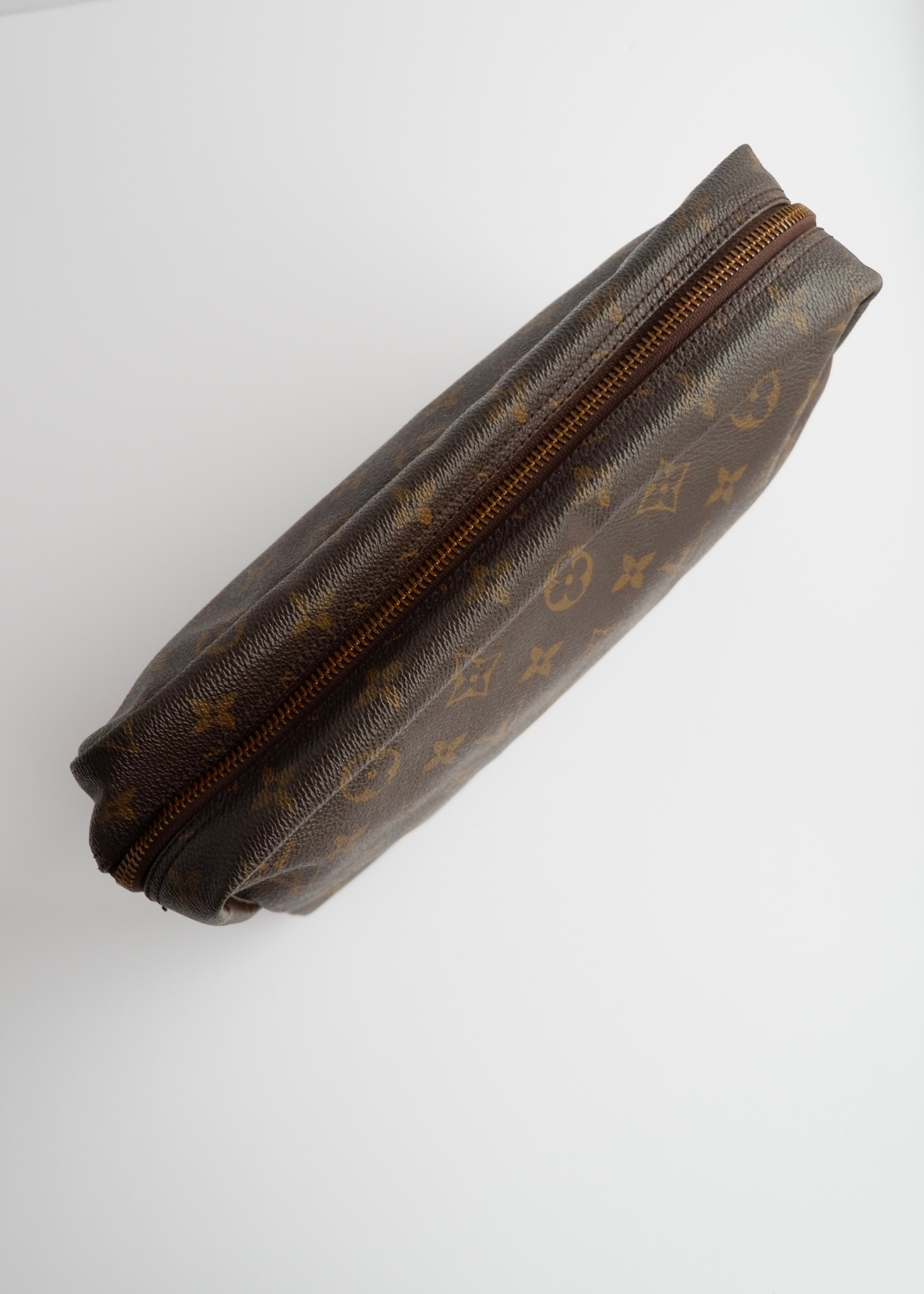 Trousse de Toilette Louis Vuitton Monogram Authentique et d'Occasion