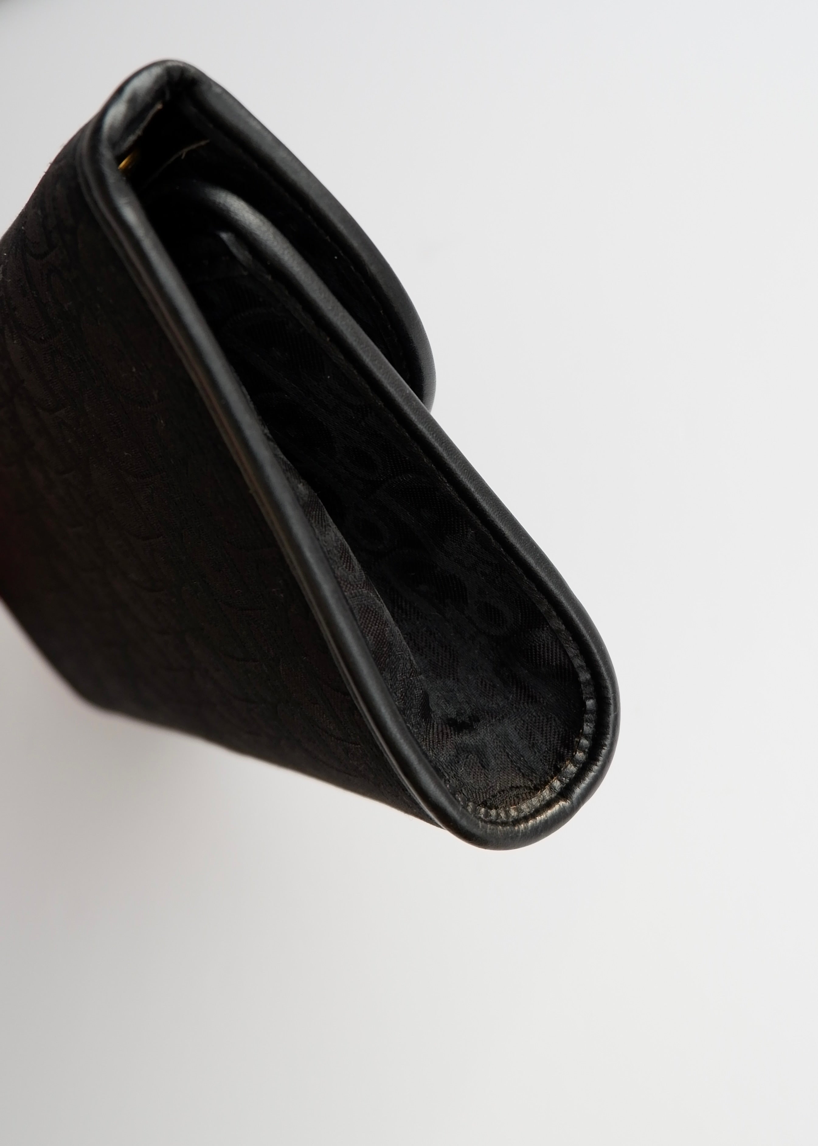 Sac bandoulière vintage Dior Trotter noir chaîne d'occasion Authenti
