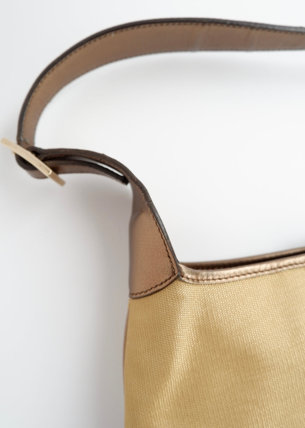 Authentique Sac Jackie Gucci d'occasion en Toile et Cuir Doré/Beige