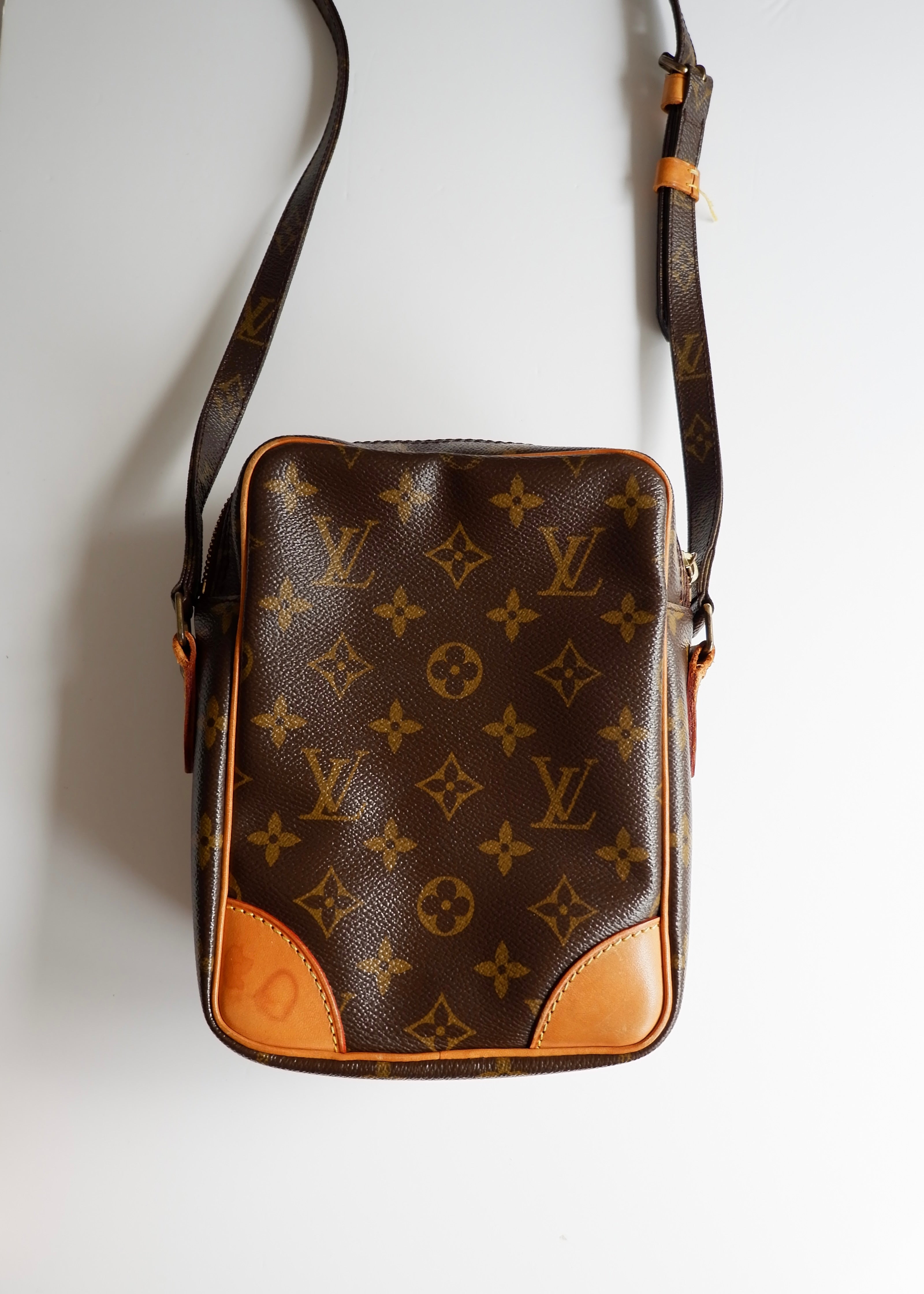 Authentique sac Louis Vuitton Monogram Amazone d'occasion