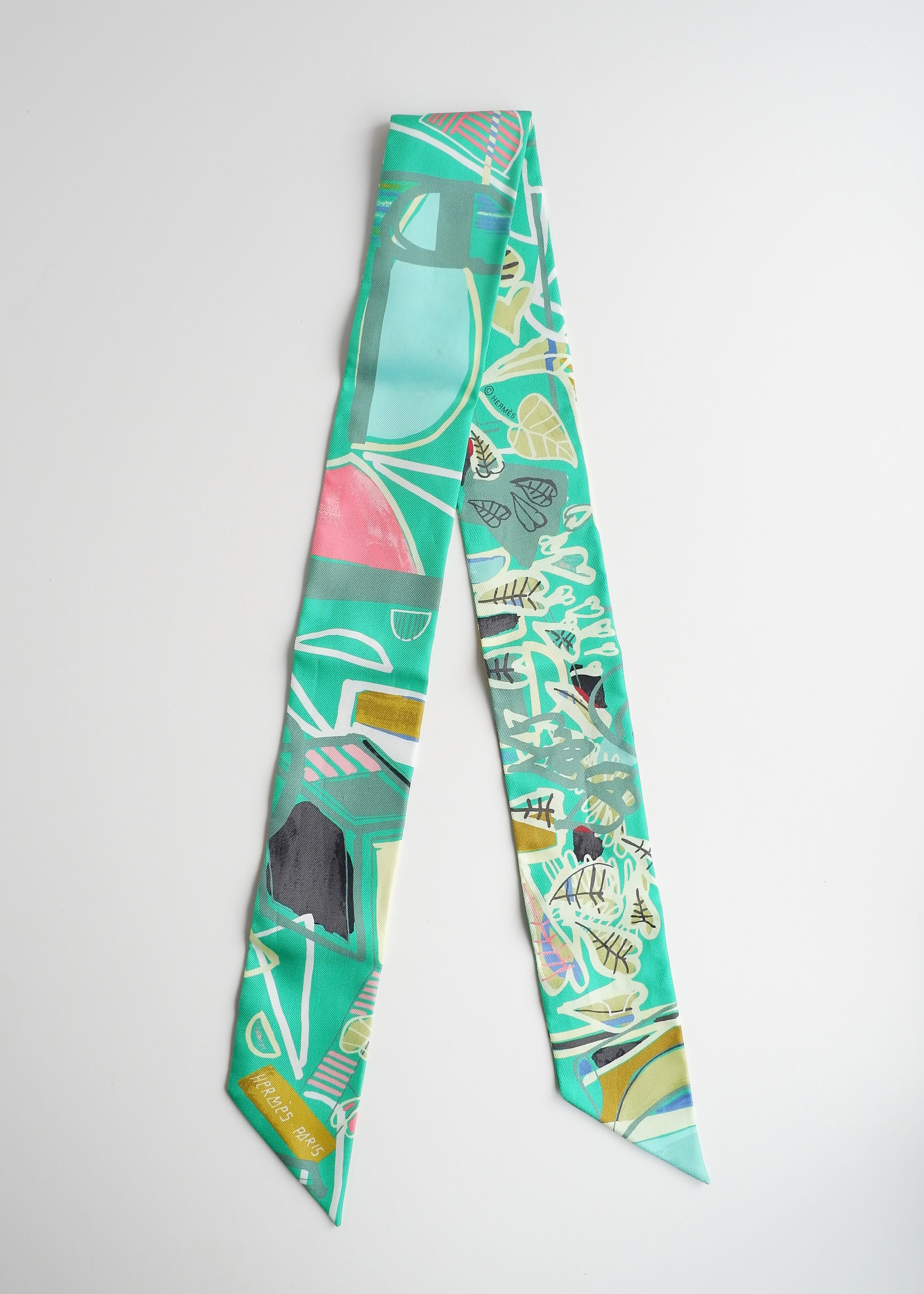 Authentic Preowned Hermes Green Mixed Print Twilly