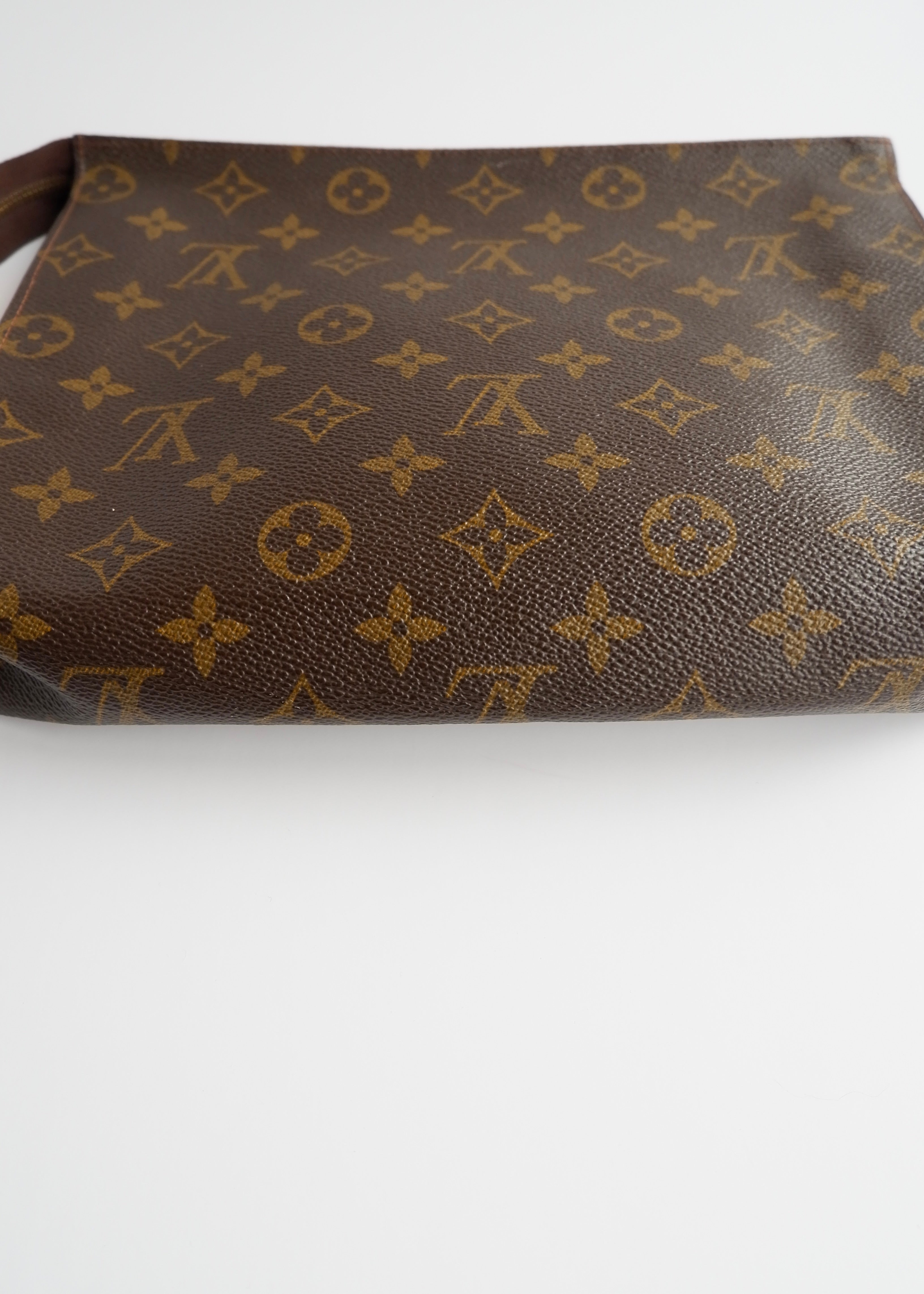 Authentic Preowned Vintage Louis Vuitton Monogram Toiletry 26 Pouch