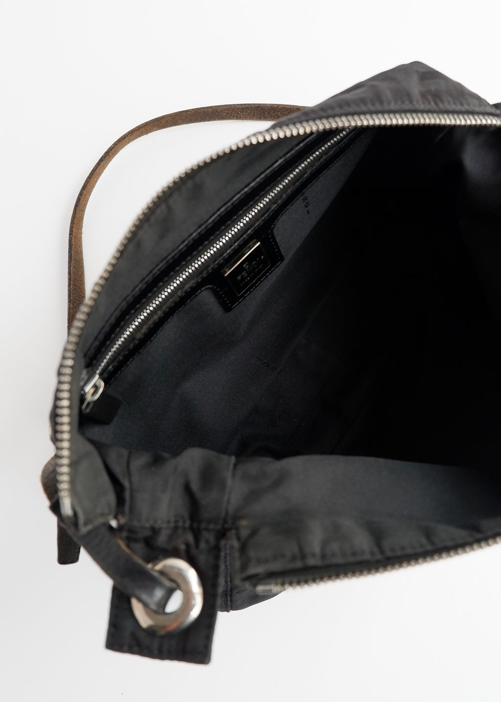 Sac bandoulière Fendi Zucca en toile noire authentique d'occasion