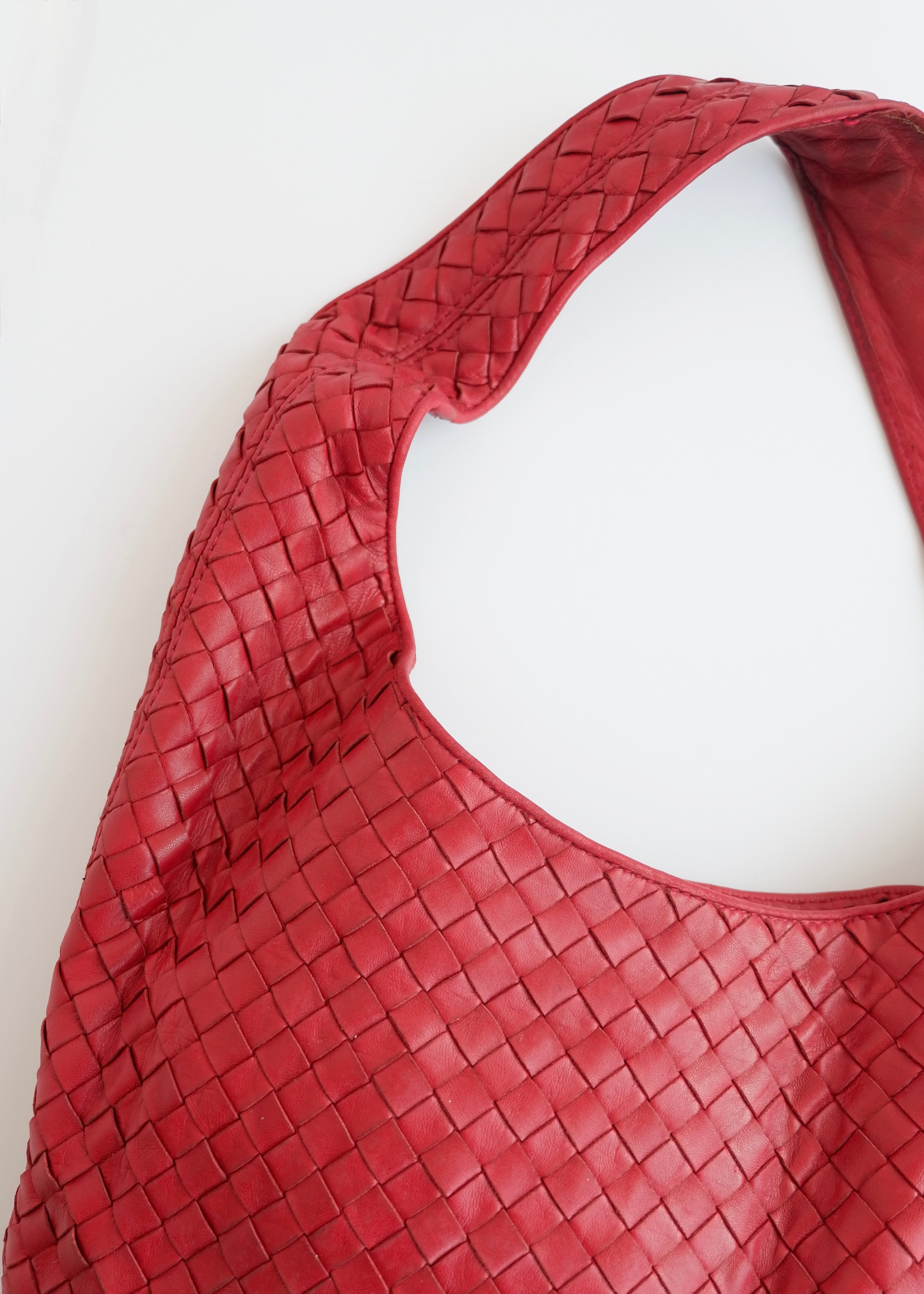 Authentic Preowned Vintage Bottega Veneta Red Leather Intrecciato Shoulder Bag