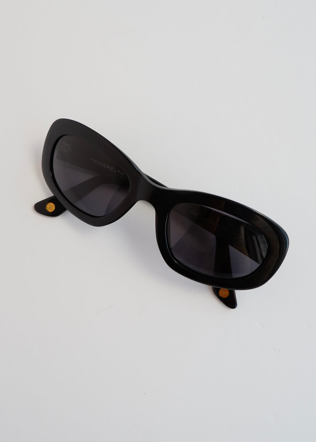 Authentic Preowned Chanel Black CC Logo Sunglasses